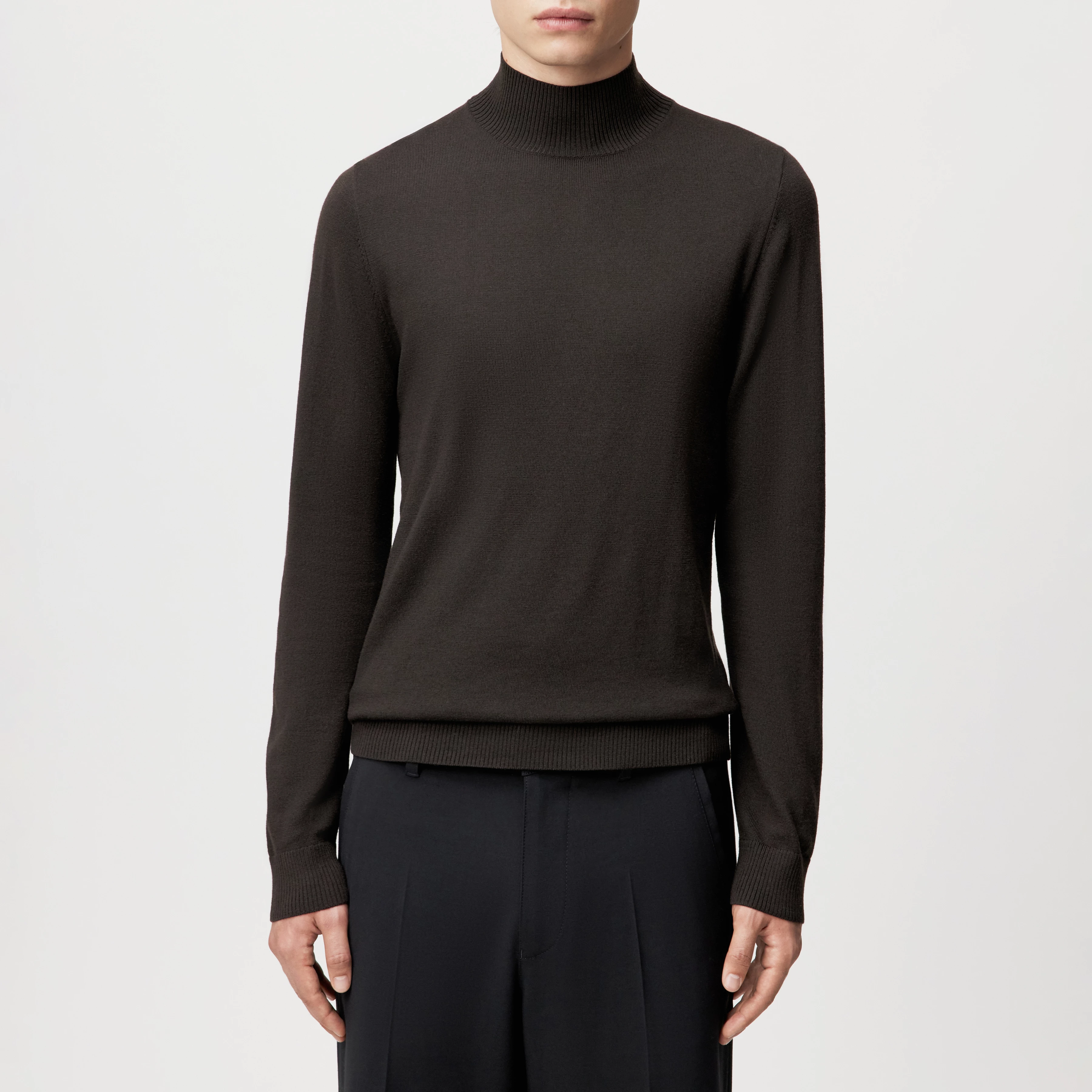 WATSON - Strickpullover mit Turtle in 100% Merinowolle - Herren - braun - Frontansicht