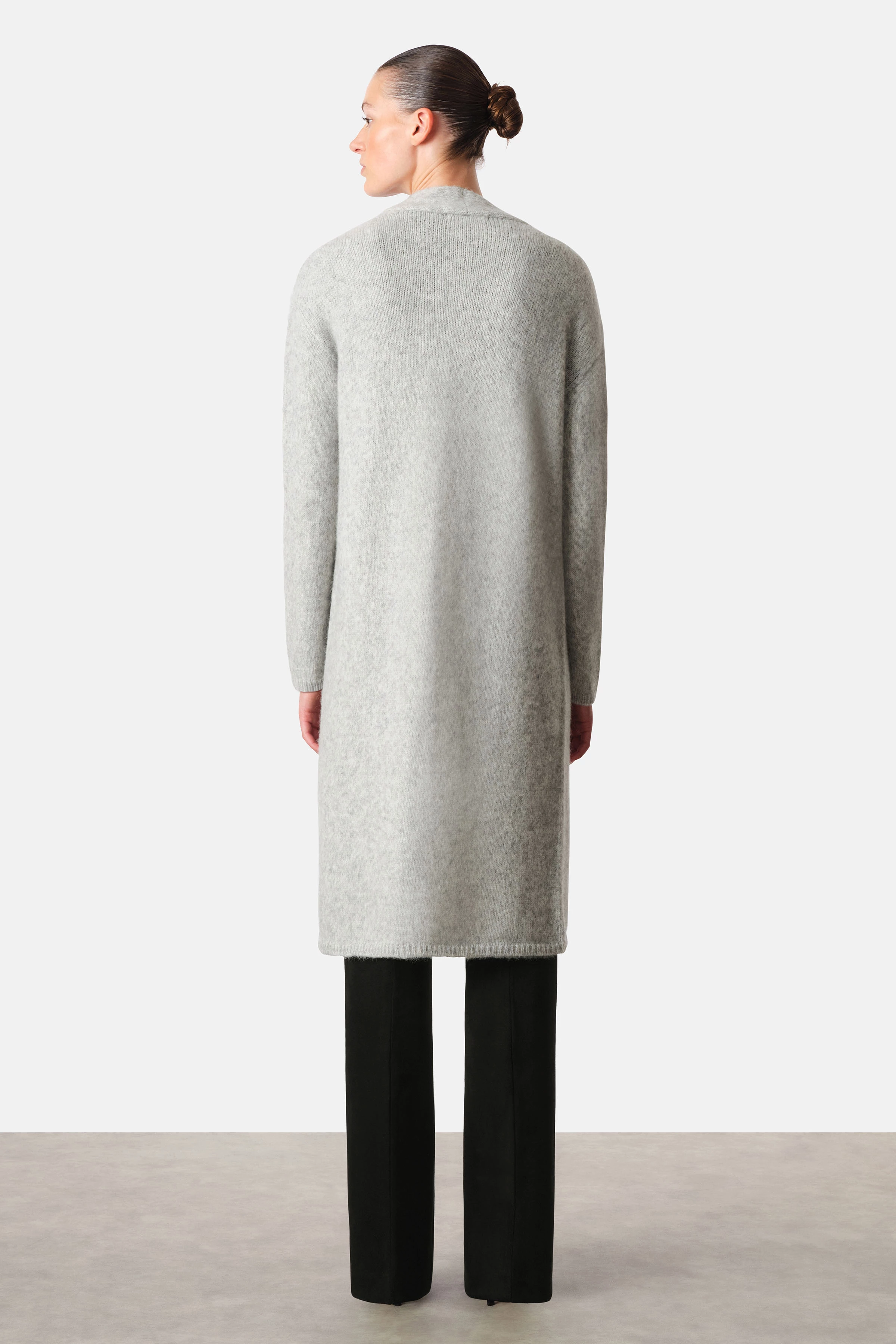 FABA - closureless knitted coat in midi length in alpaca mix - women - grey - Rückansicht