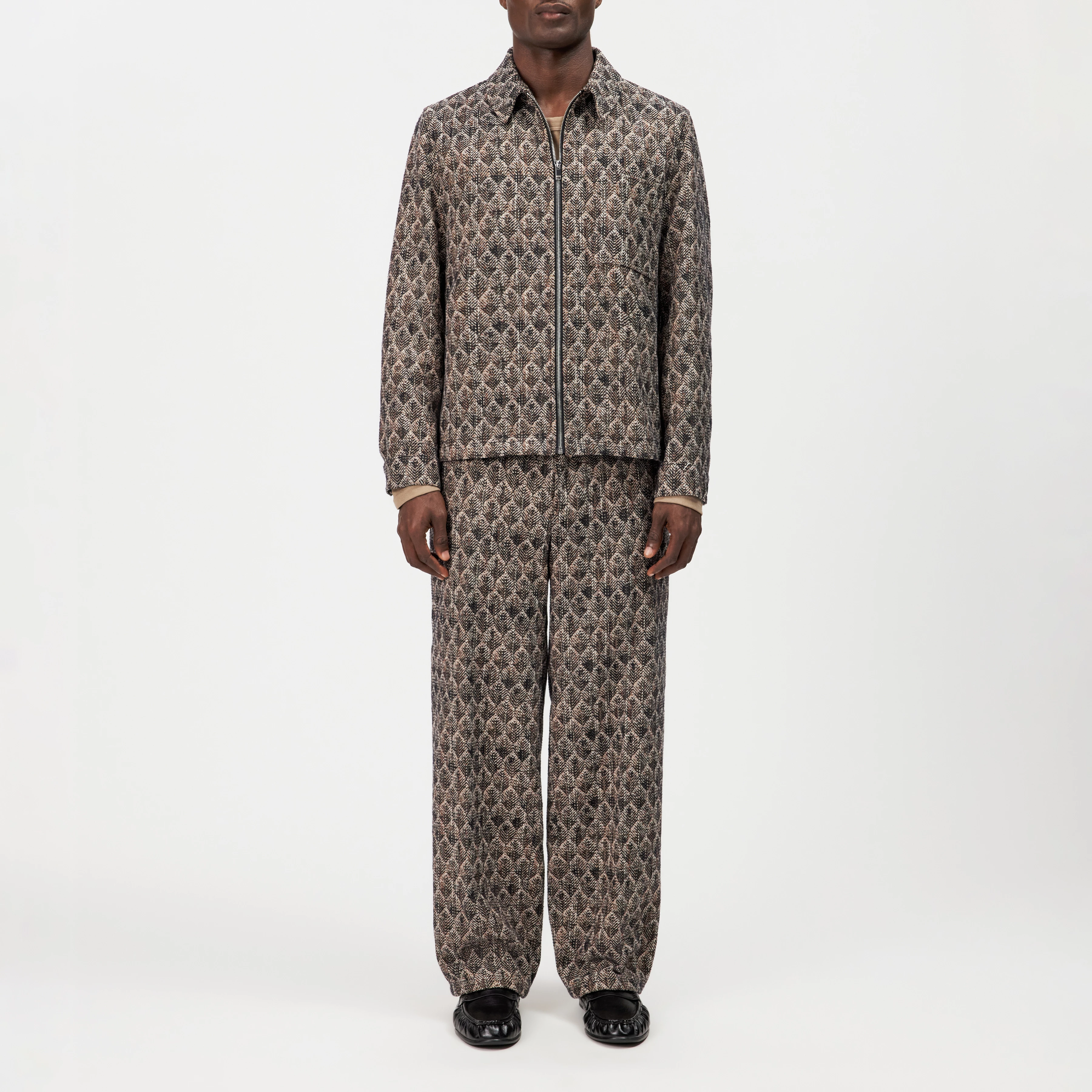 DACOMA - Casual cotton-blend trousers - men - brown - Ganzkörper-Frontansicht