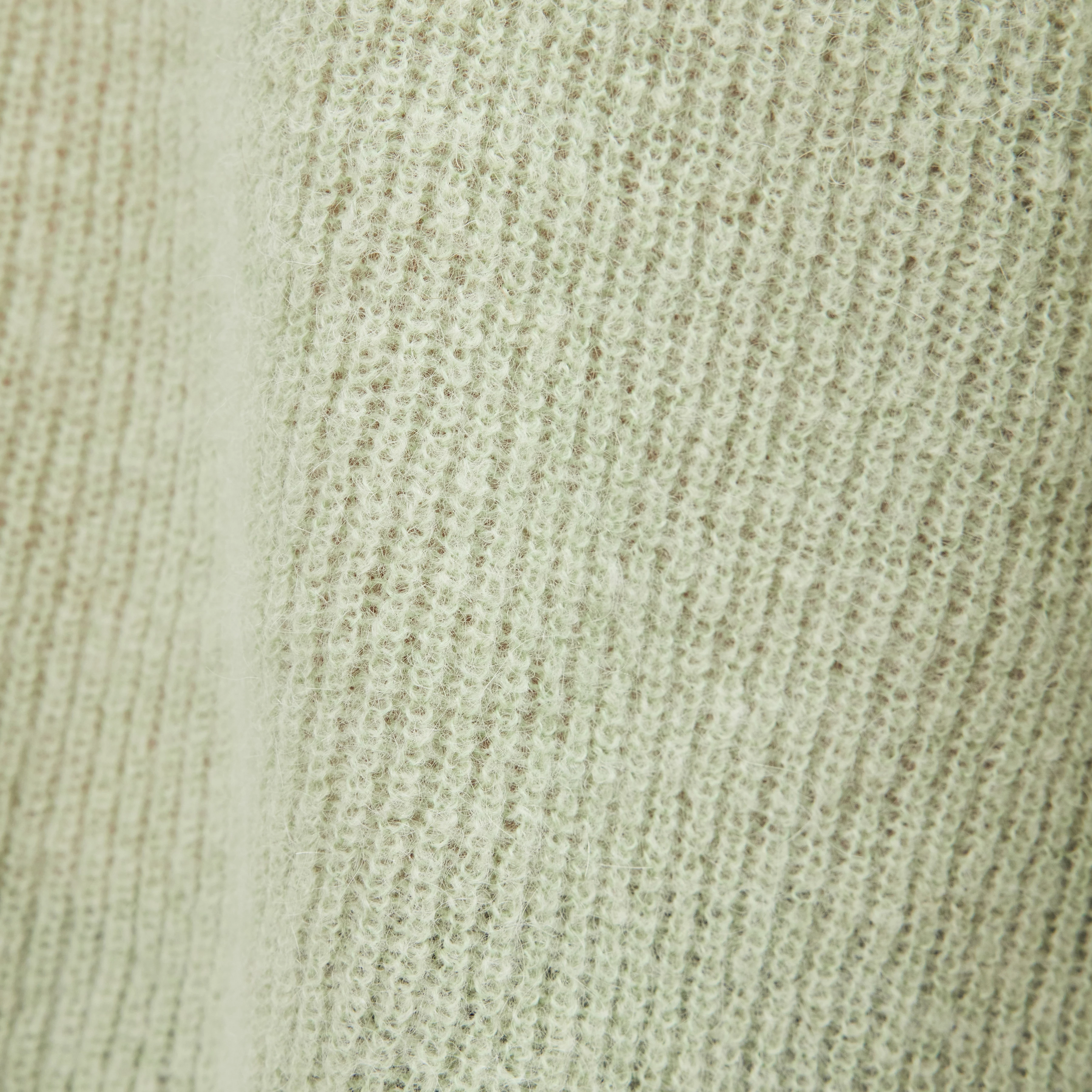 IMENY - Short Suri Alpaca blend jumper - women - green - Materialbild (B2C)