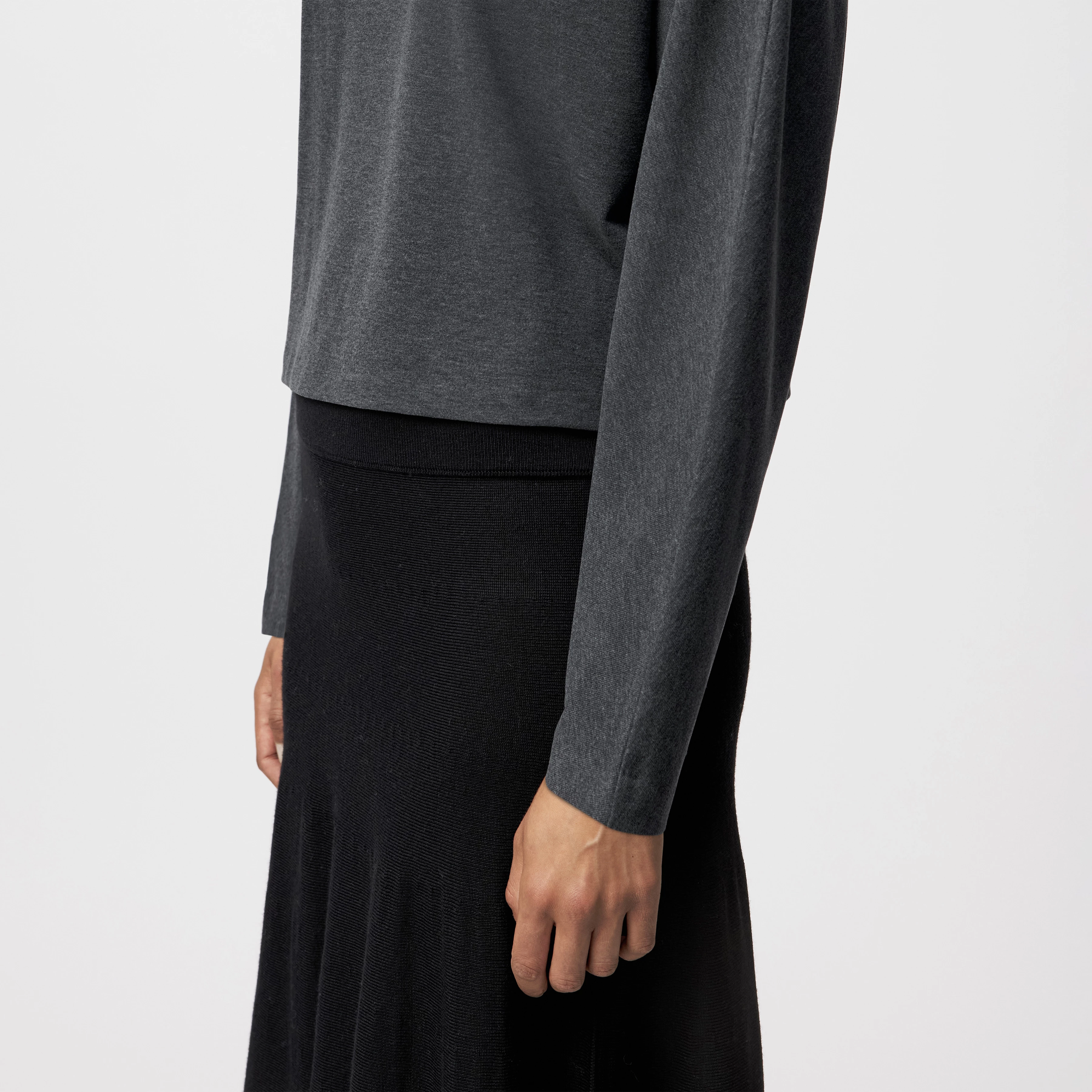 ASIRAL - Batwing shirt in Lyocell blend with wool look - women - grey - Detailansicht am Model