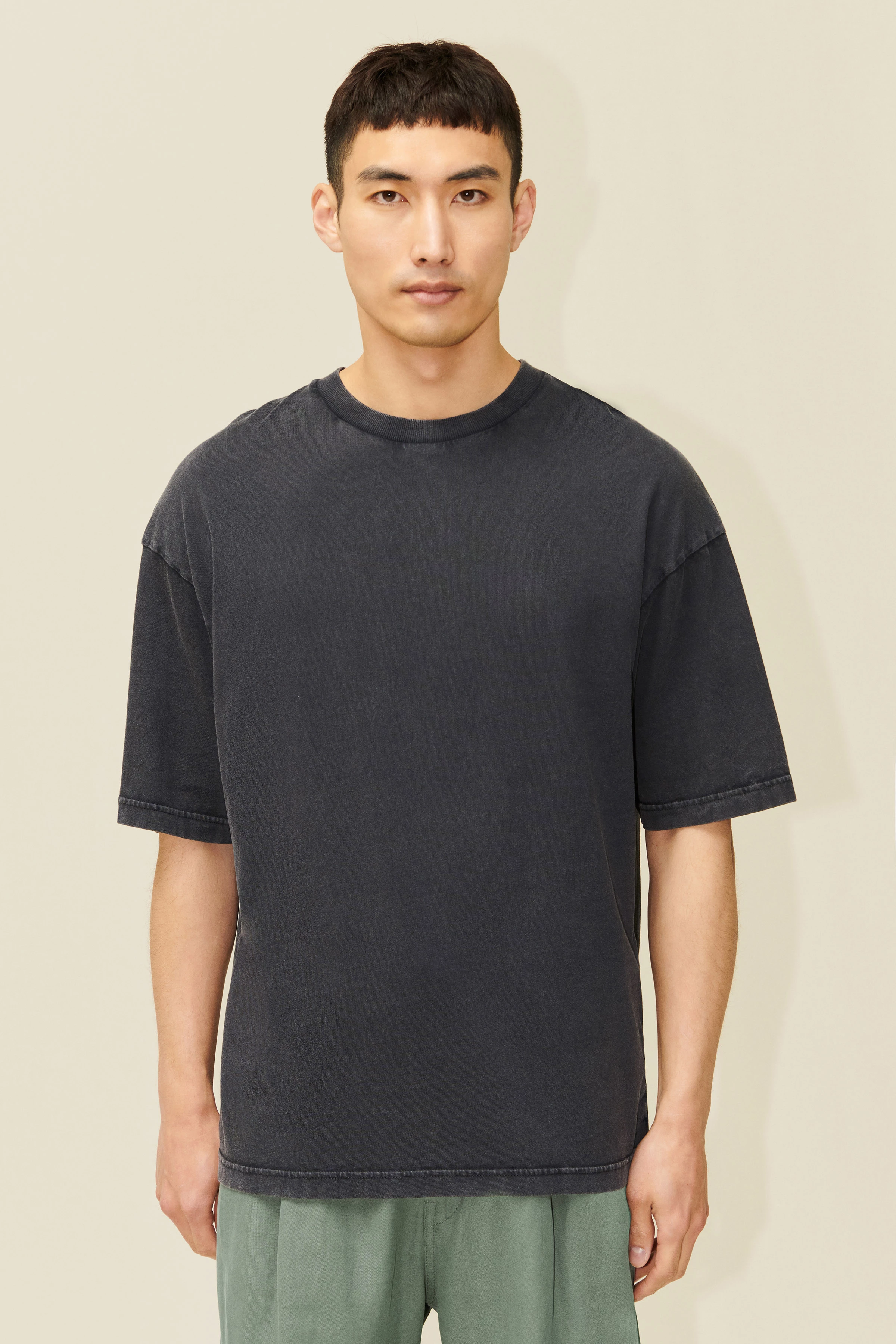 HUNT - Oversized T-Shirt im Washed-Look - Herren - grau - Frontansicht