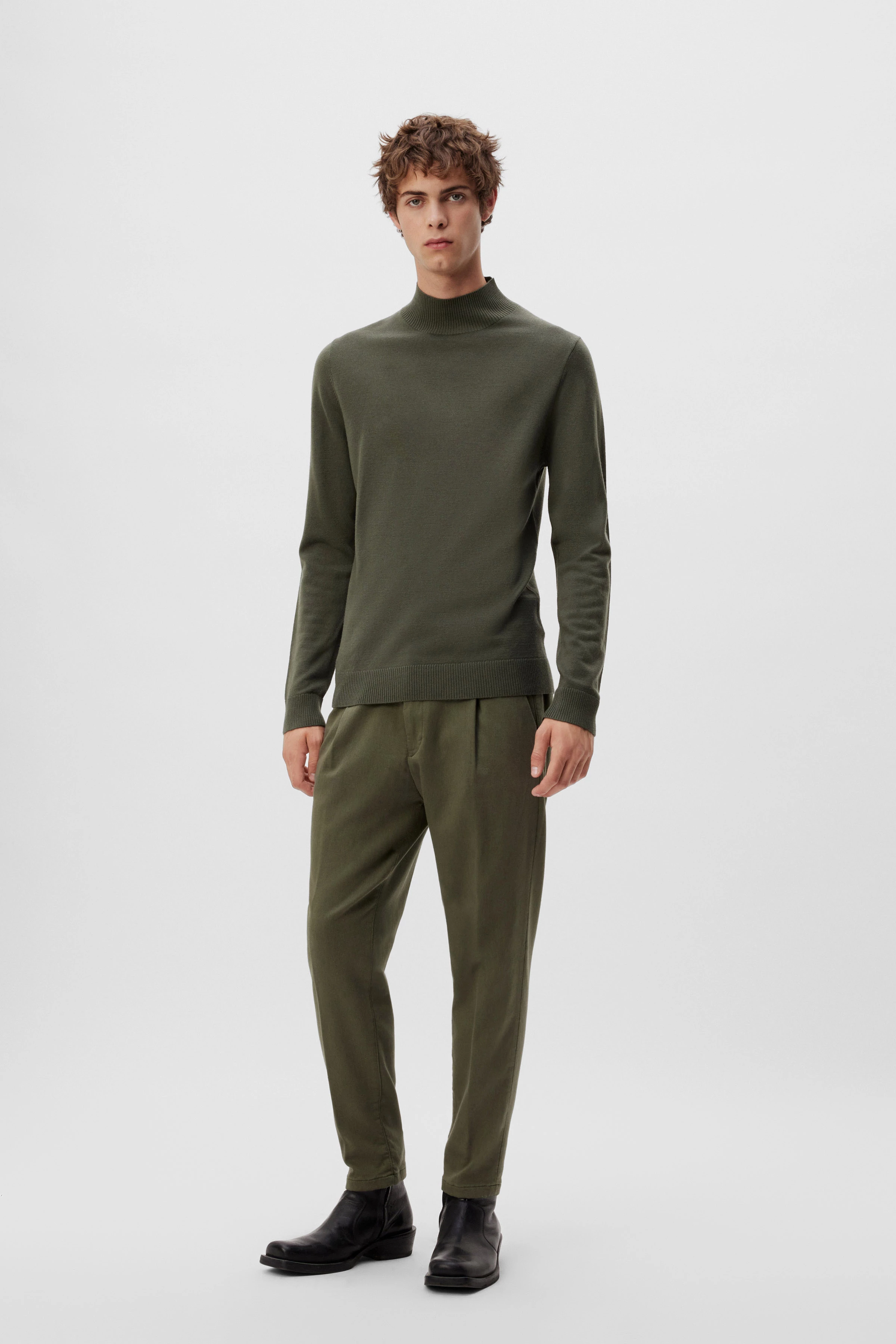 WATSON - Pull-over tricoté avec Turtle en laine mérinos - men - vert - Ganzkörper-Frontansicht