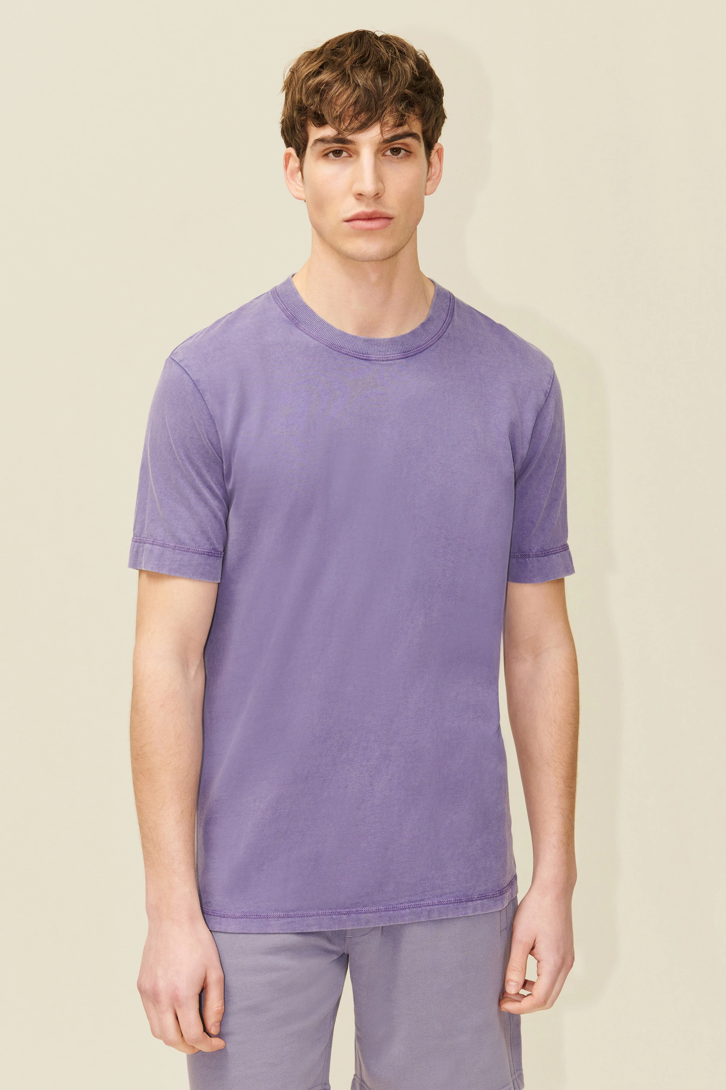 RAPHAEL - T-shirt in soft jersey - men - purple - Frontansicht