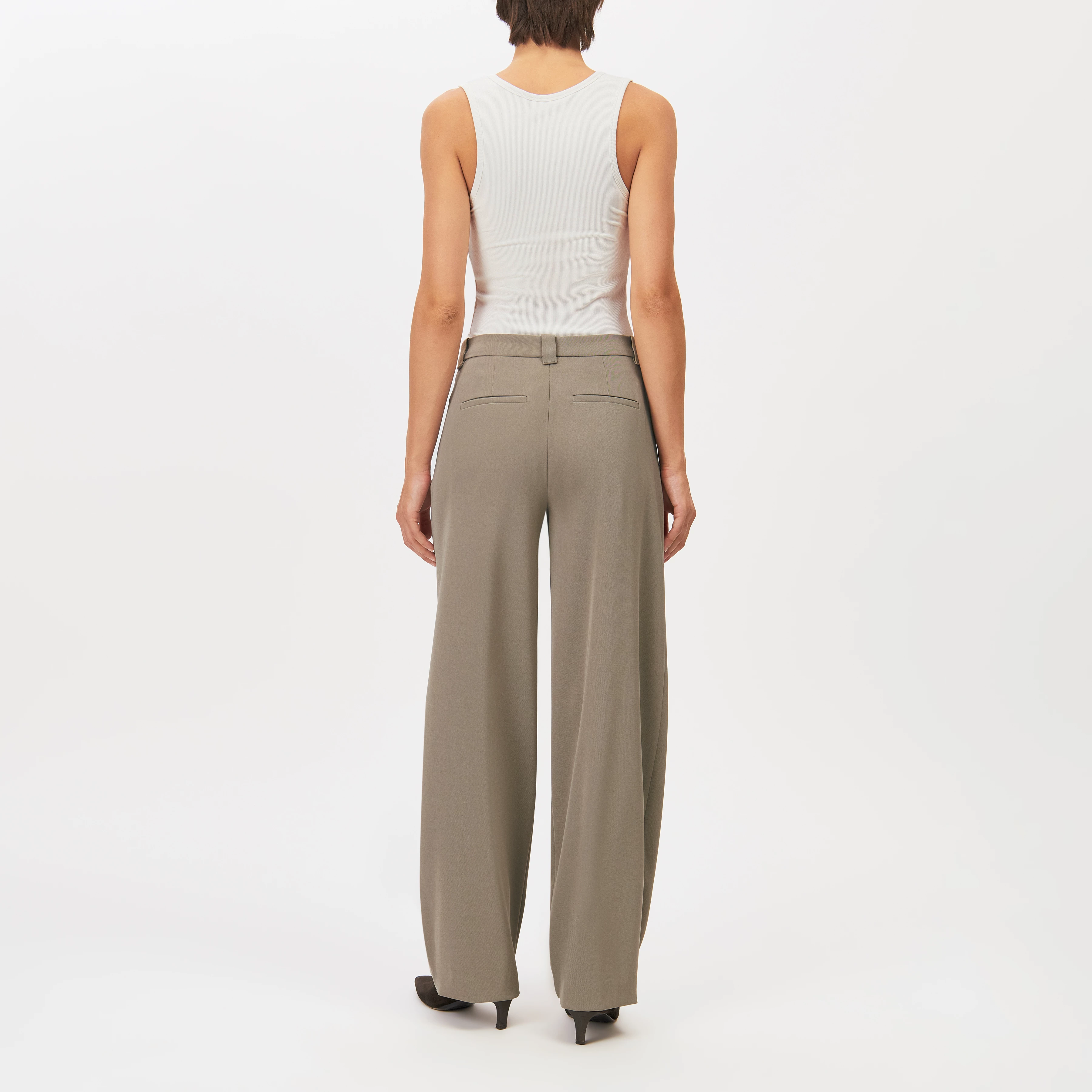 UNPACK - Trousers in techno twill - women - beige - Rückansicht