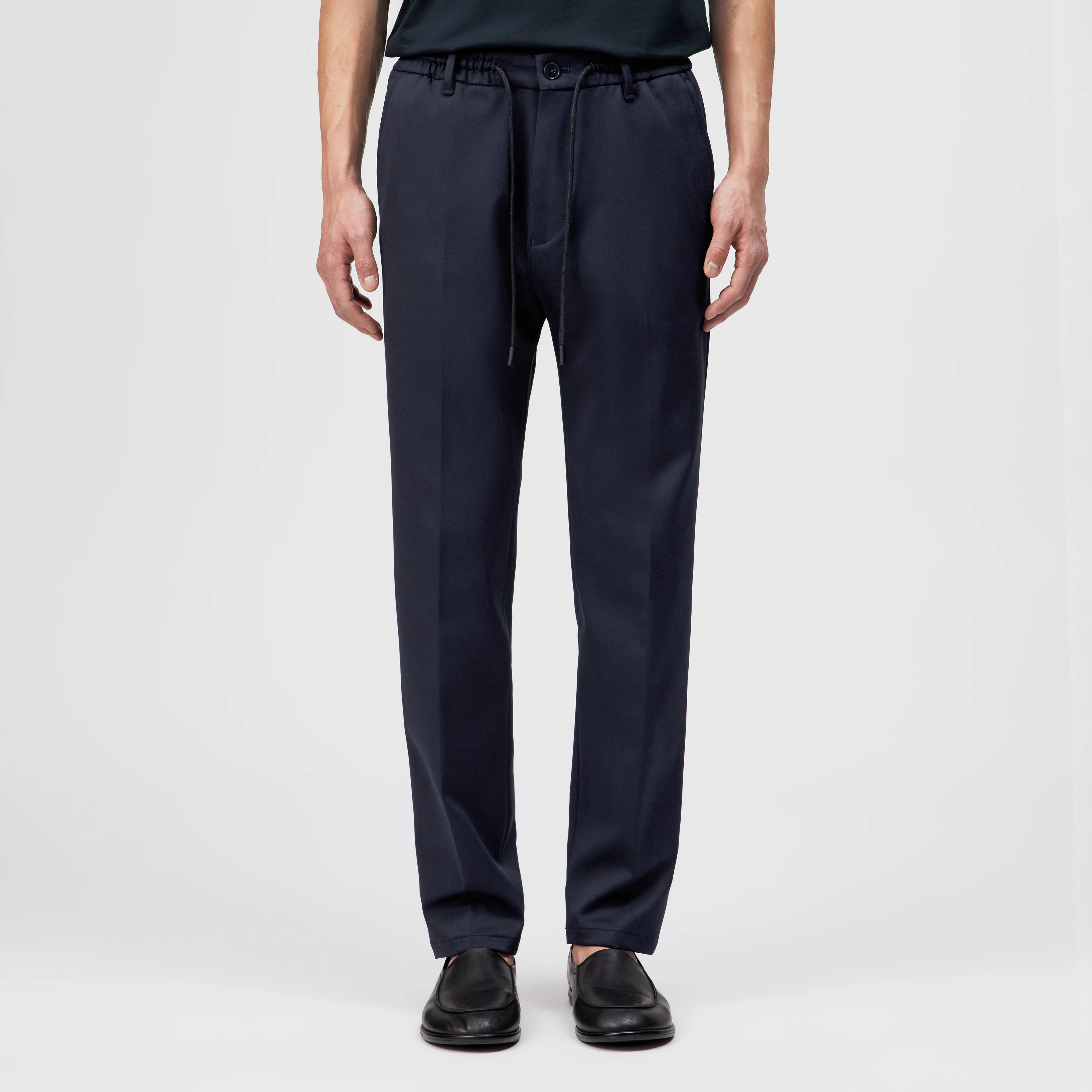 DEGER - Pantalon jogger à cordon en mélange viscose - men - bleu - Frontansicht