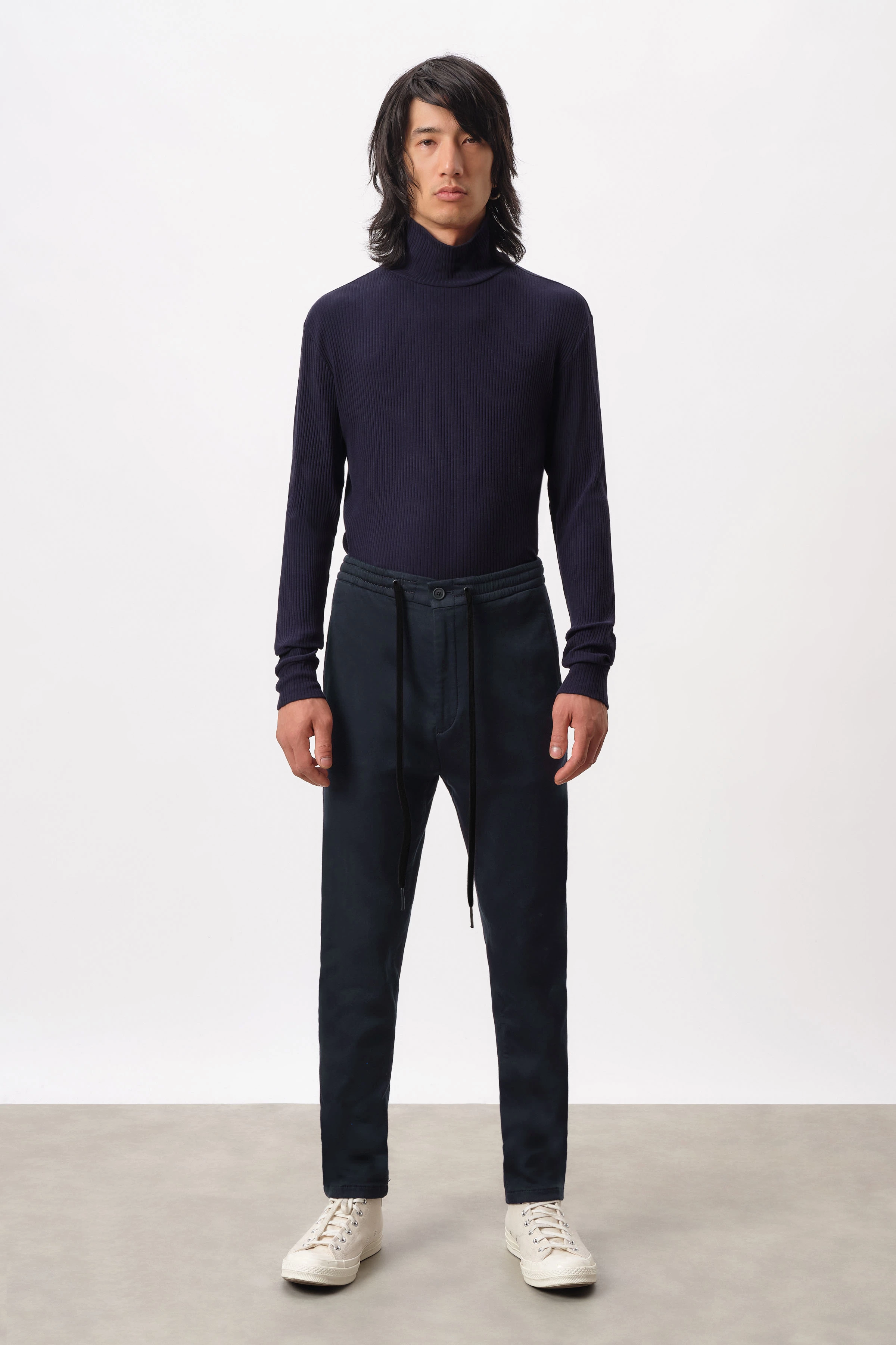 JEGER - Jogpants mit Tunnelzug in Baumwoll-Jersey - Herren - blau - Ganzkörper-Frontansicht