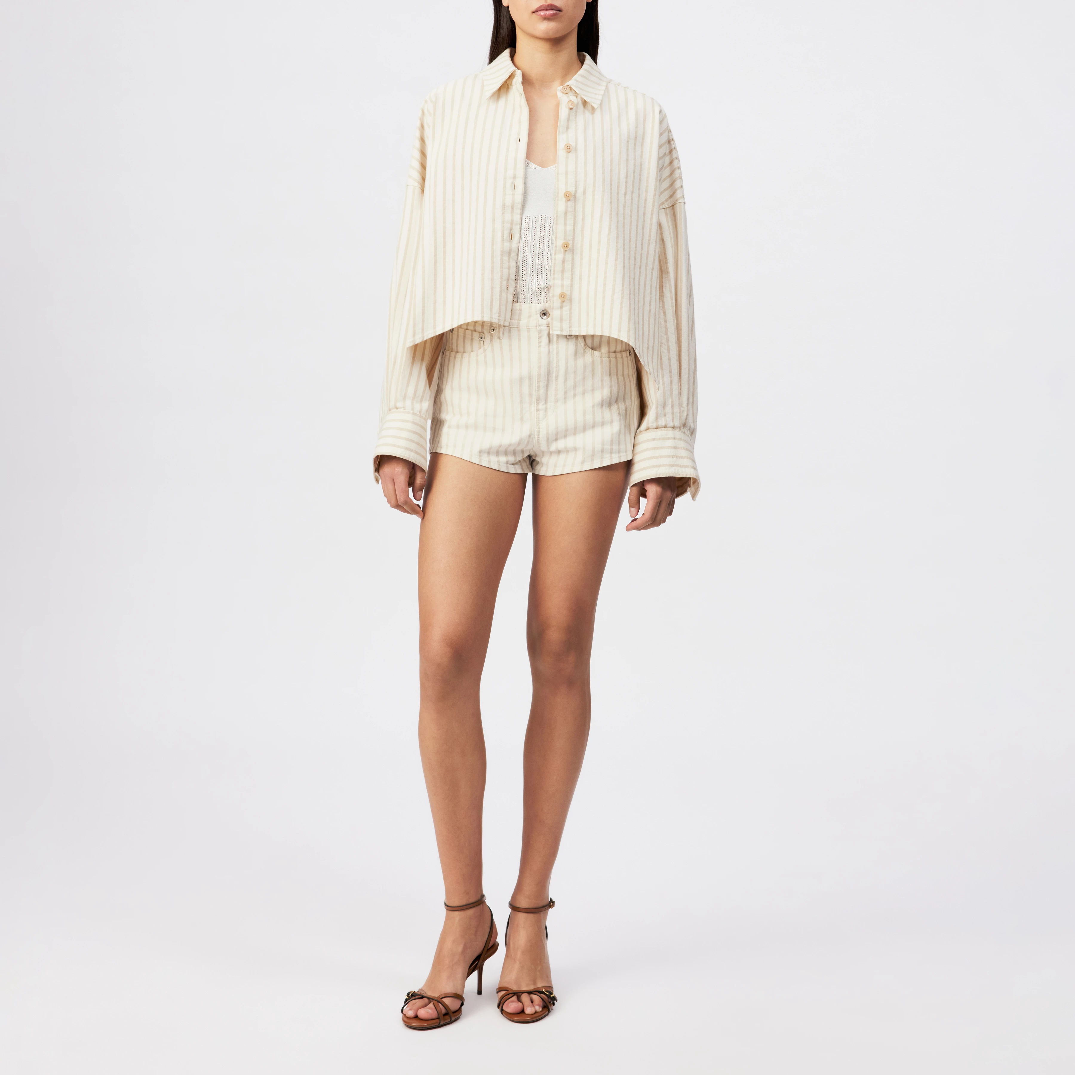 OSHIA - Oversized striped cotton shirt - women - beige - Ganzkörper-Frontansicht