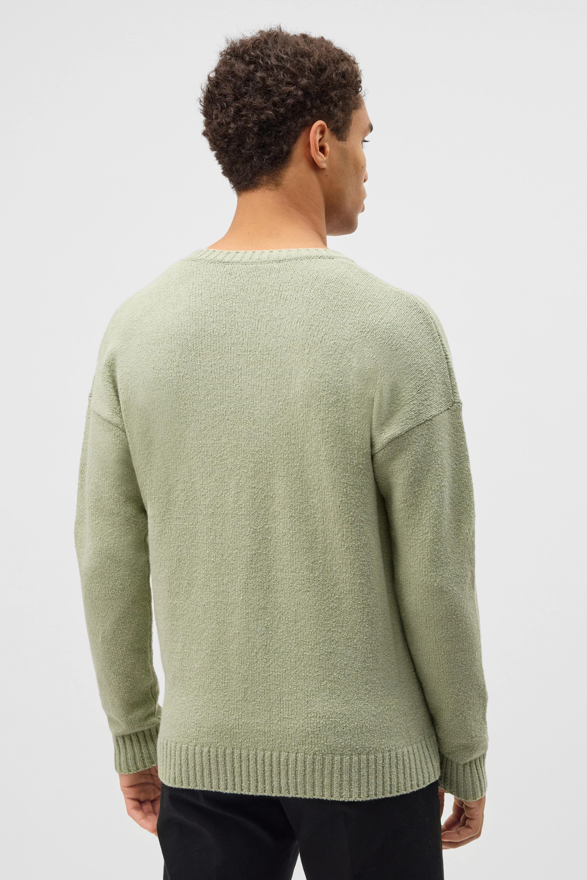 FREDDY - Oversized sweater in bouclé look - men - green - Rückansicht