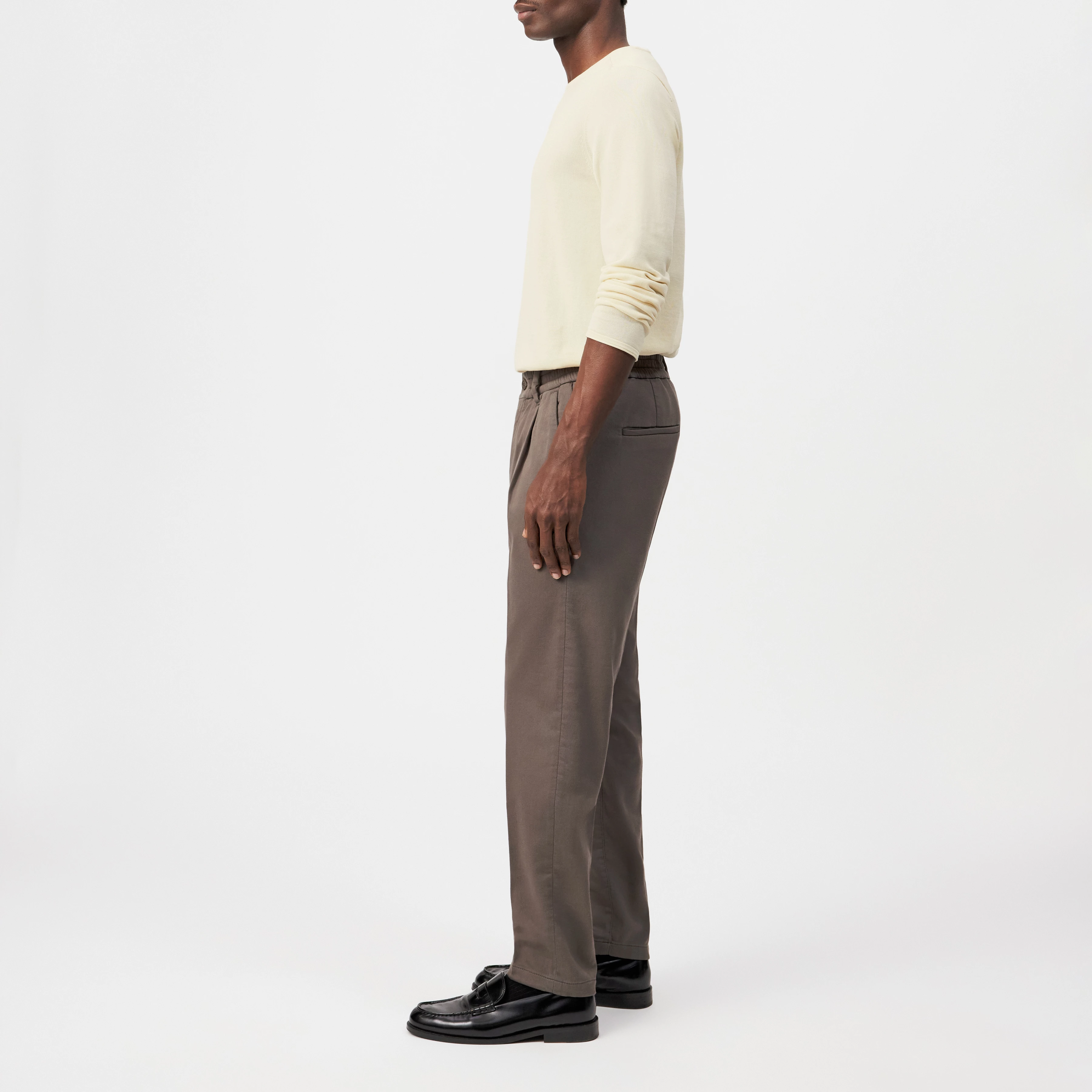 CHASY - Casual trousers with pleats in cotton viscose blend - men - green - Seitenansicht