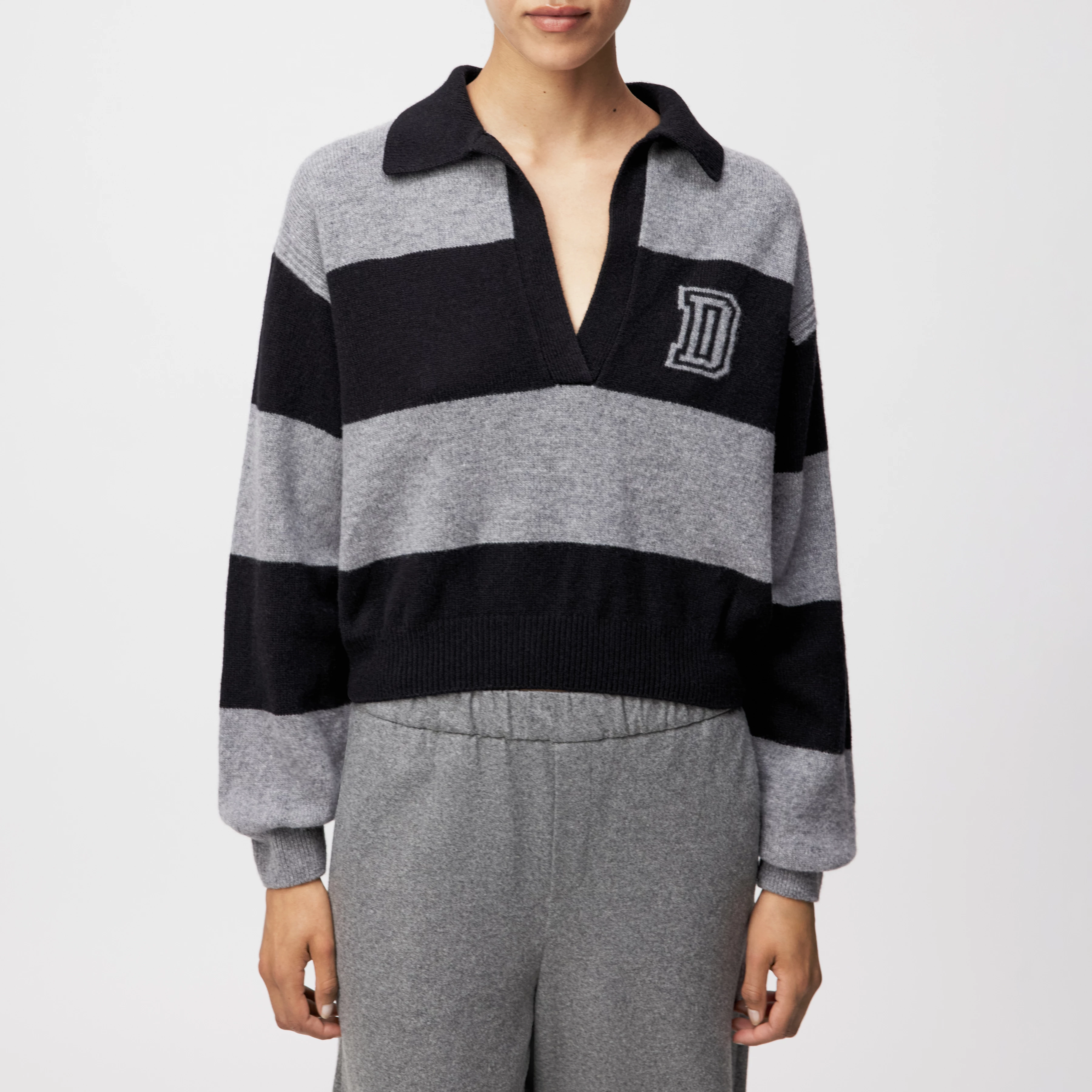 JORGIA - Kastiger Pullover in Schurwolle - Damen - grau - Frontansicht