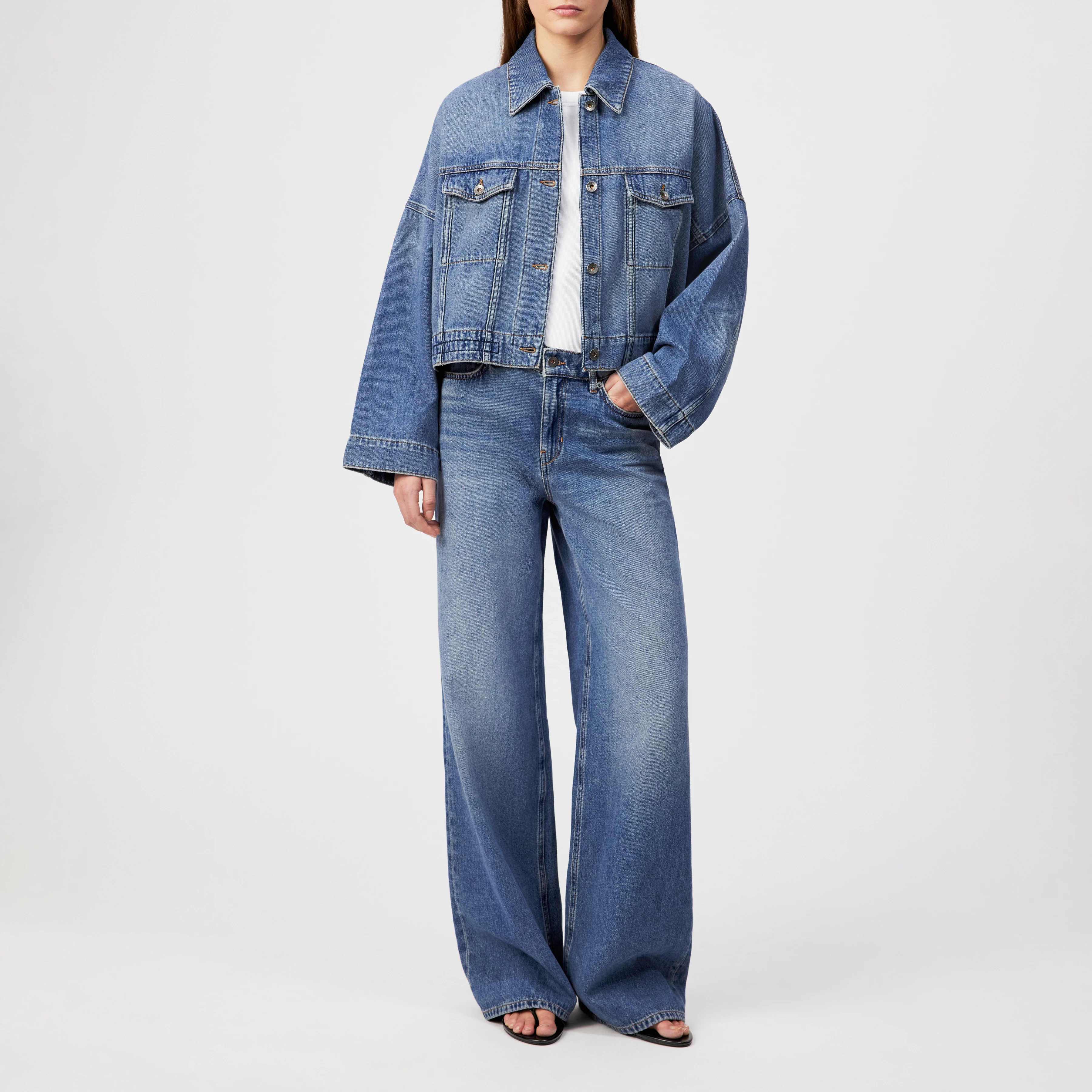 HOLBROOKS - Oversized cowboyjakke i ren bomuld - women - blå - Ganzkörper-Frontansicht