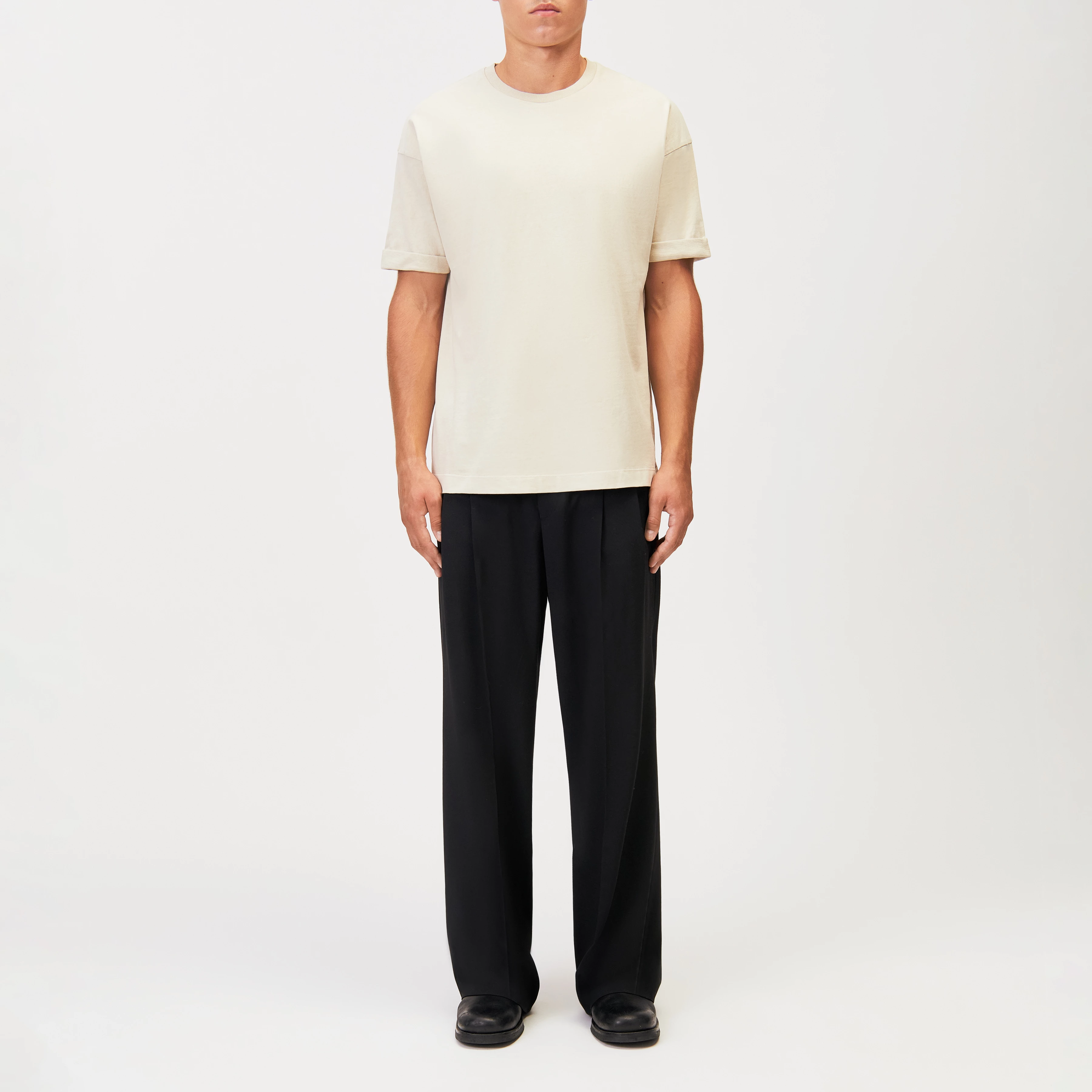 THILO - Relaxed Fit T-Shirt in softer Baumwolle und Washed Look - Herren - beige - Frontansicht