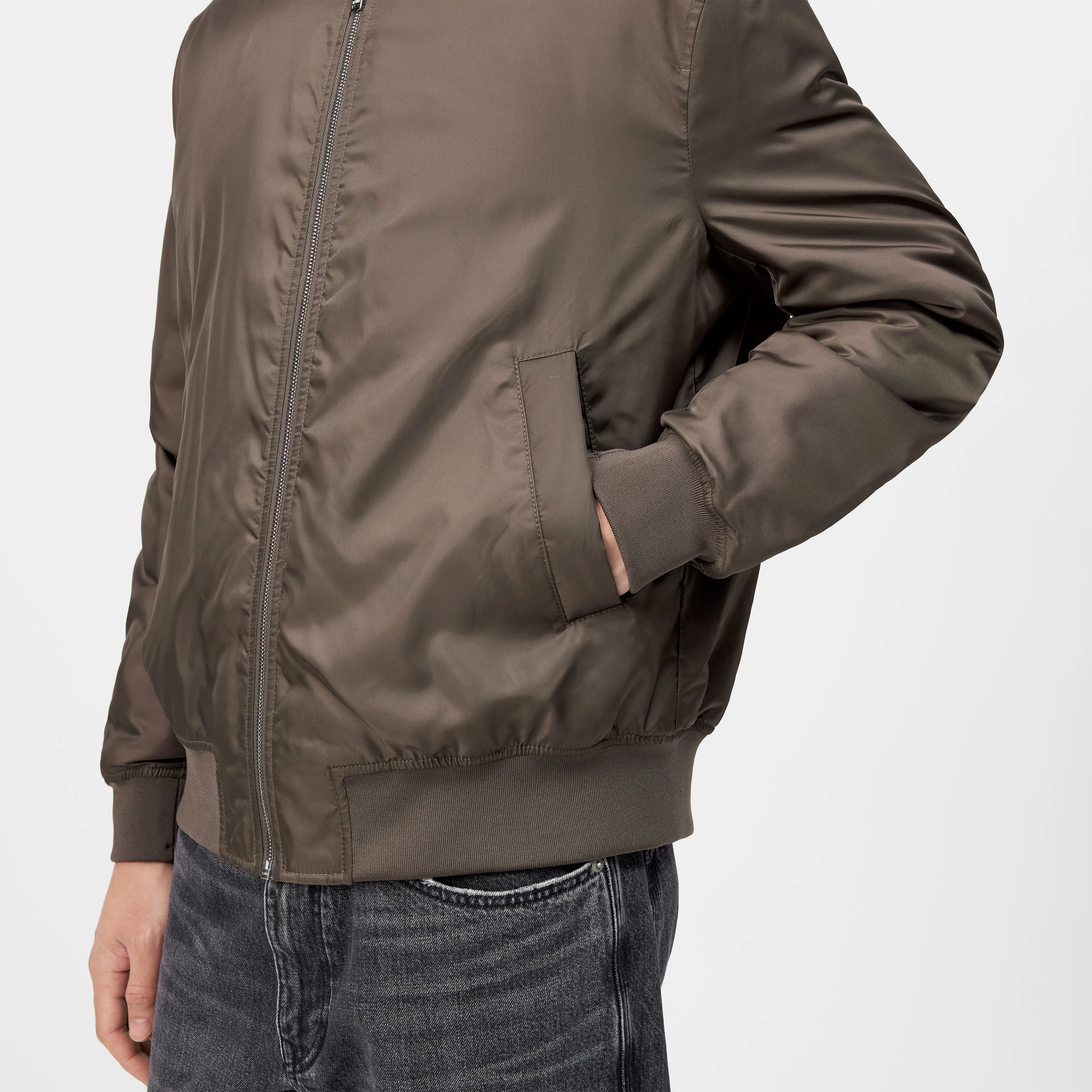 NOKANO - Blouson jacket in nylon - men - brown - Detailansicht am Model