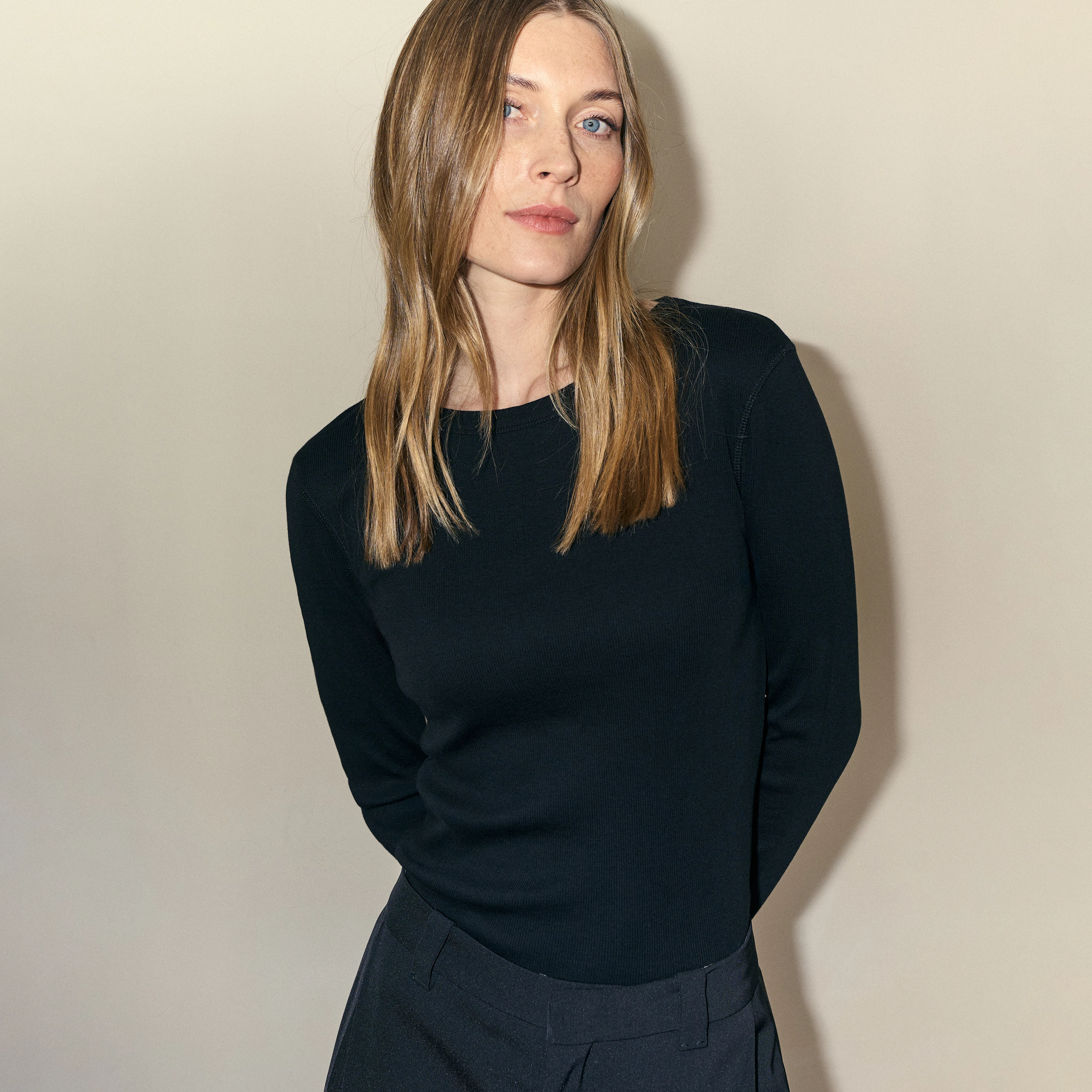 NURIT - Slim fit long-sleeved shirt in cotton rib - women - black