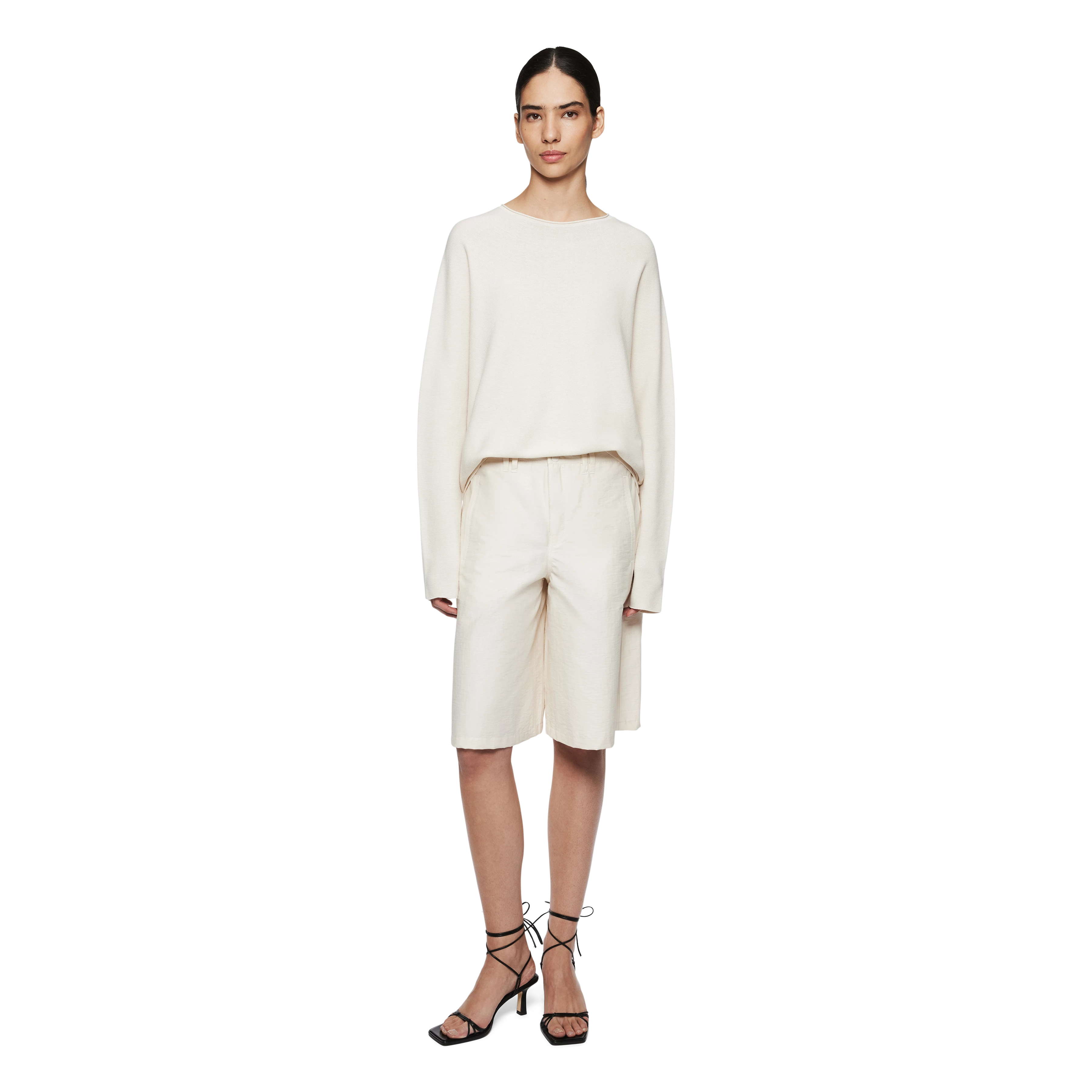 MAILA - Egg-Shape Pullover in Baumwoll-Crêpe - Damen - off white - Ganzkörper-Frontansicht