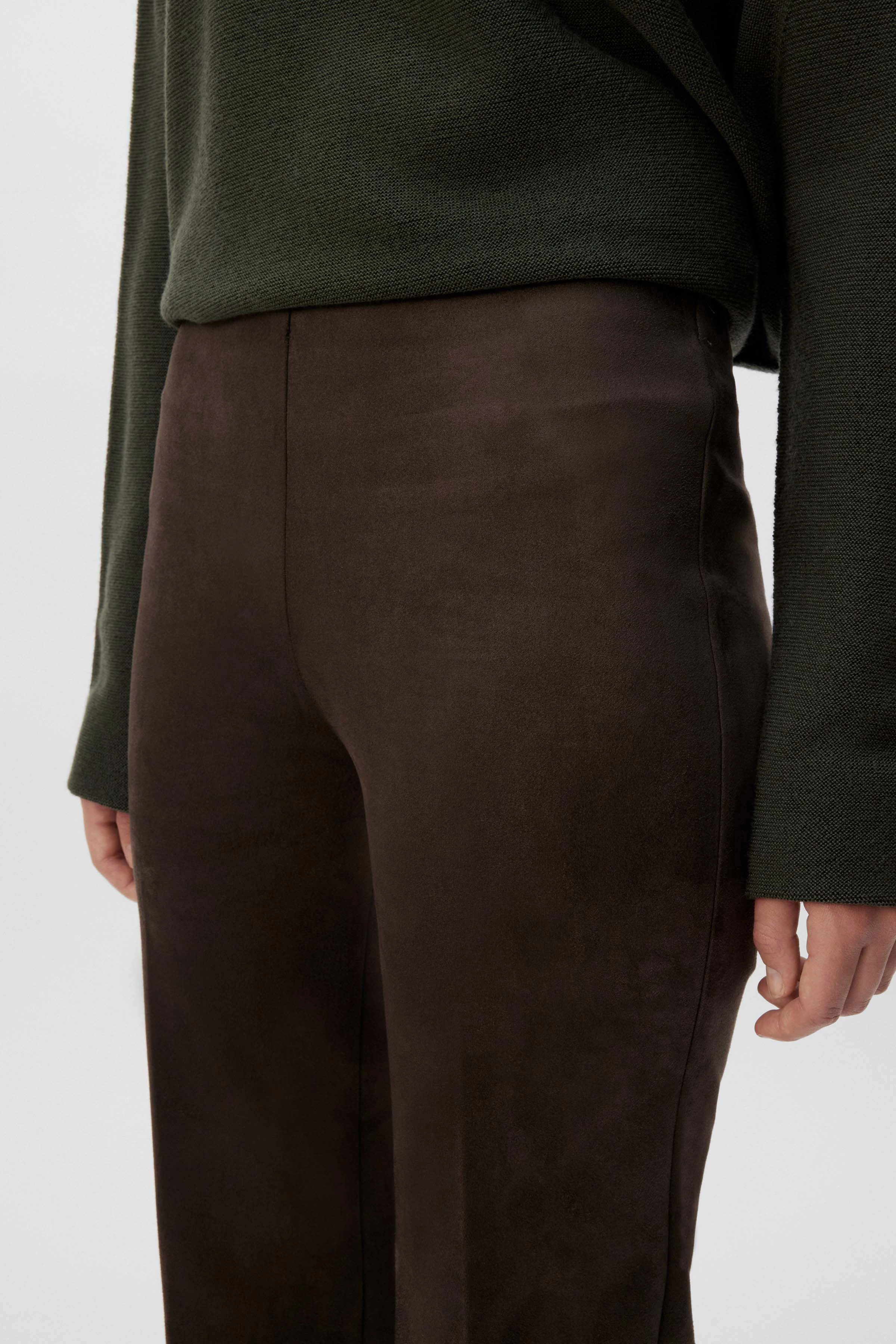 ALIVE - Schlupfhose in Veloursleder-Optik - Damen - braun - Seitenansicht