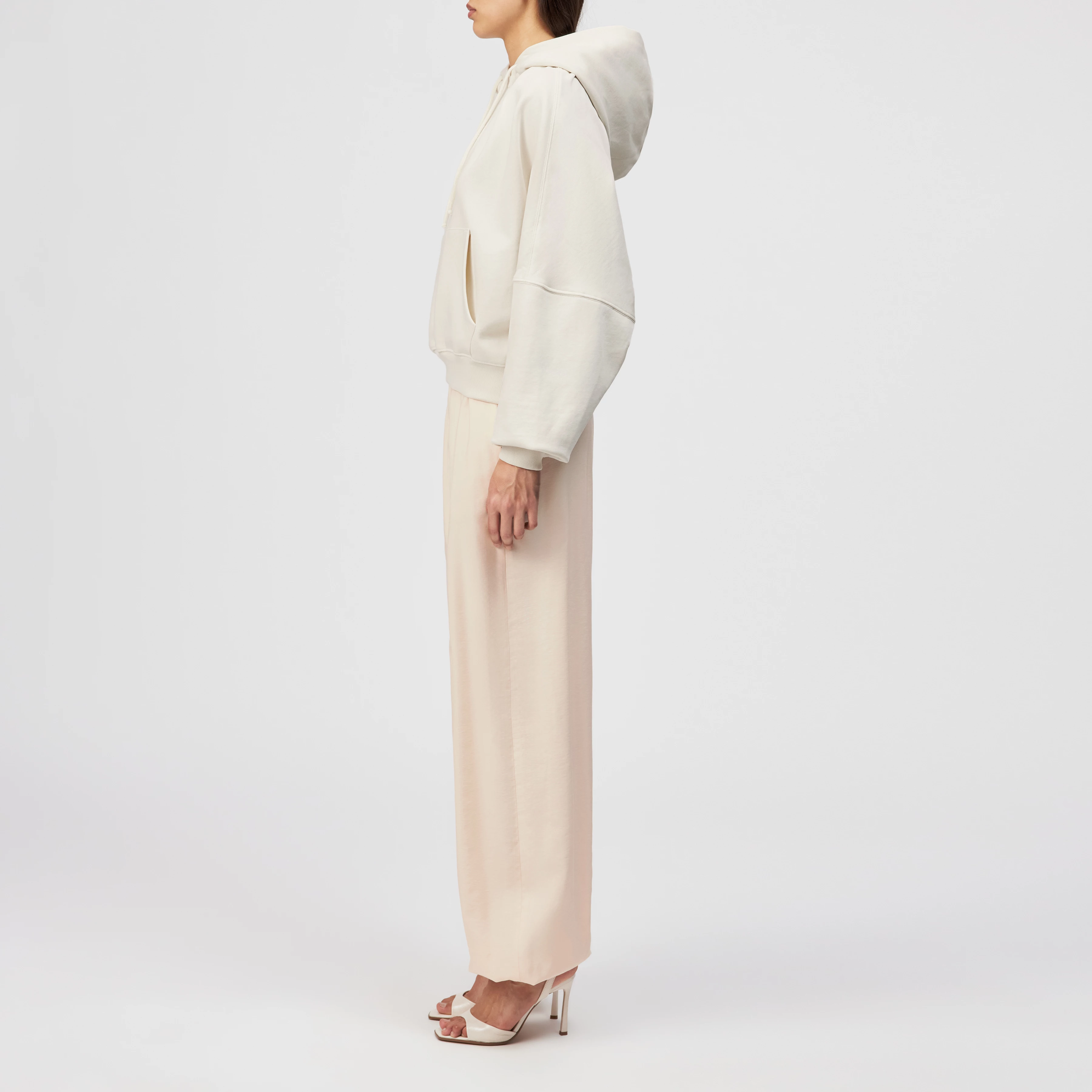 NELVA_P4 - Oversized pure cotton hoodie - women - off white - Seitenansicht