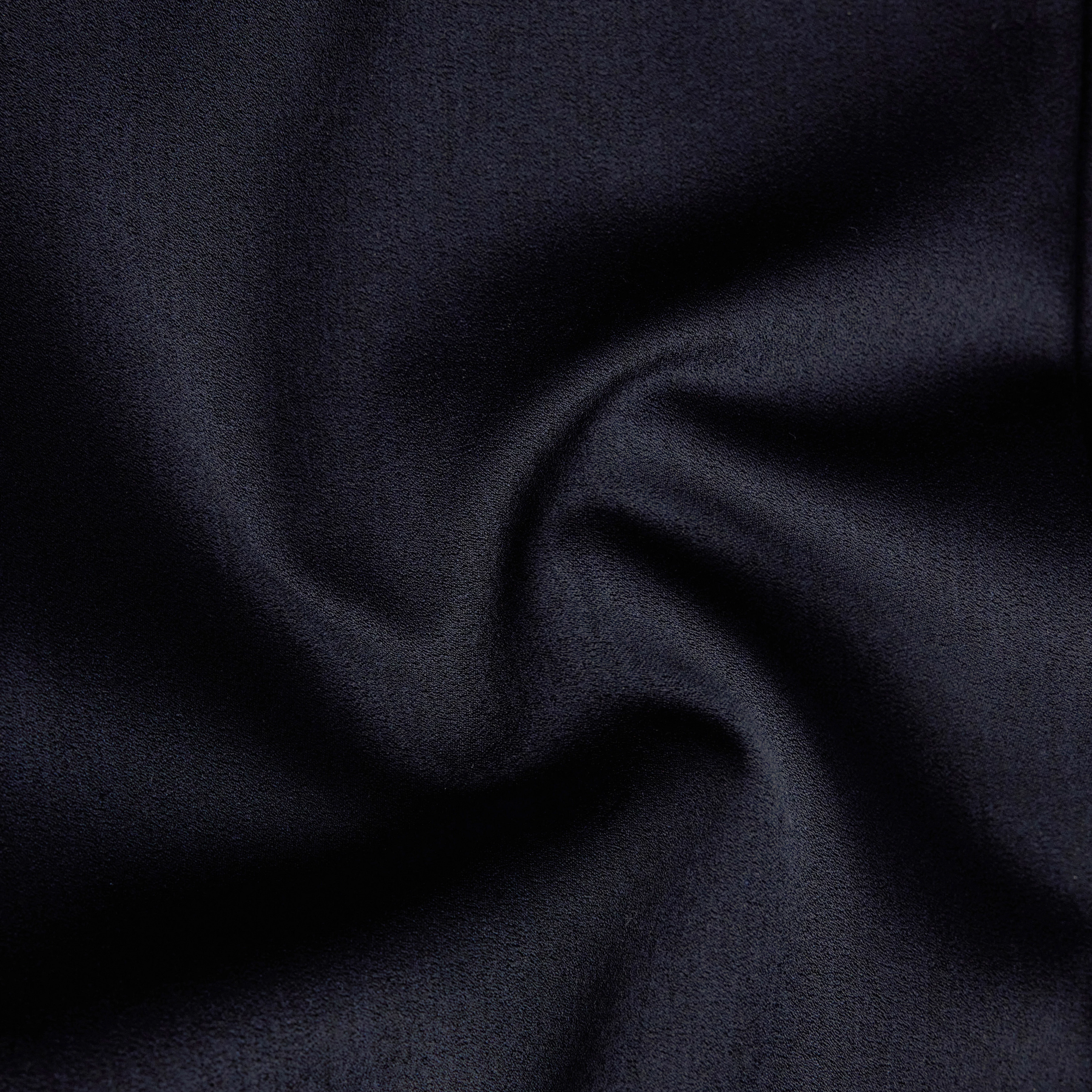 AJEND - Tailored trousers in viscose blend - men - blue - Materialbild (B2C)