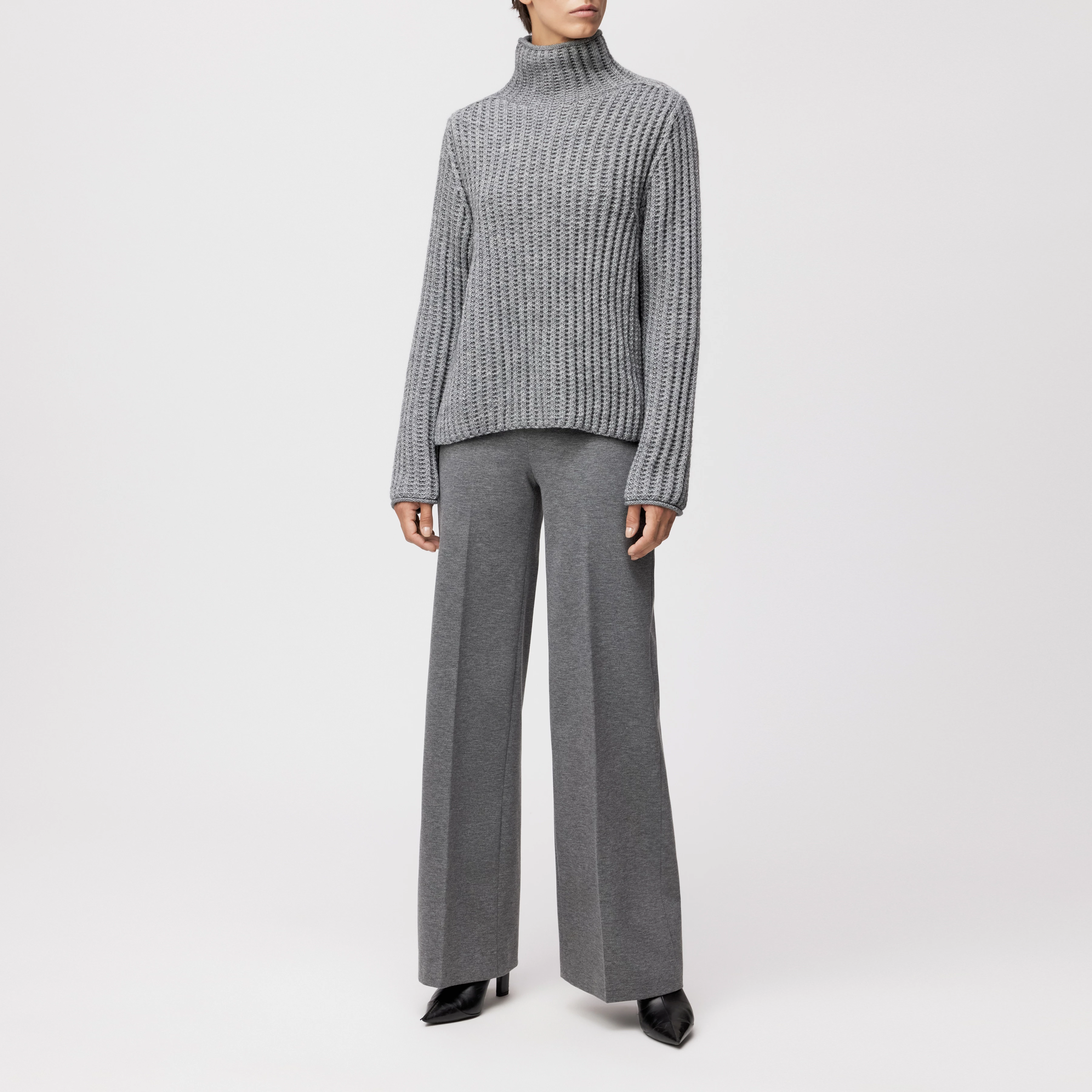 VARISA - Turtleneck jumper in wool and alpaca blend - women - grey - Ganzkörper-Frontansicht