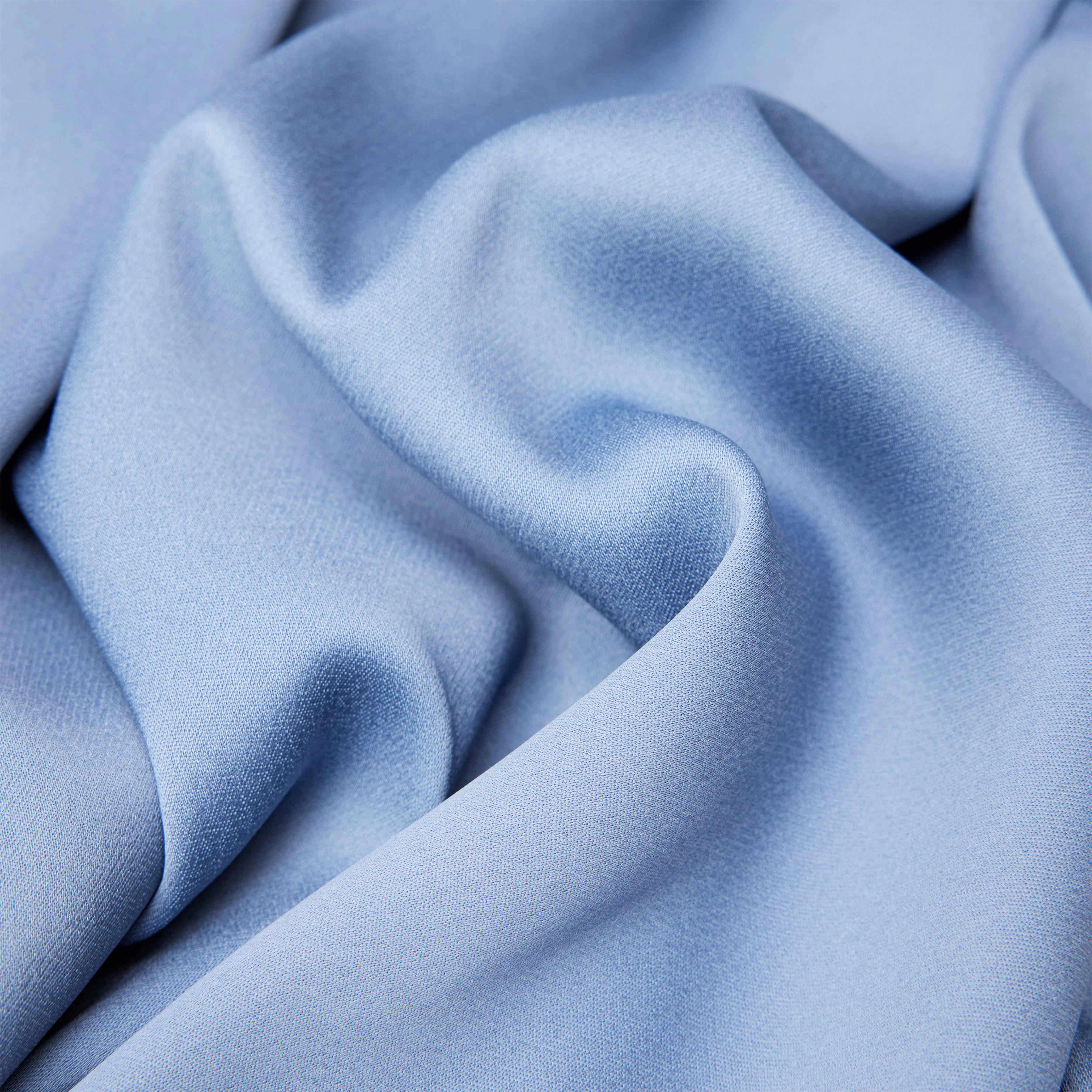 ALARIA_1 - Blouse chemise à col montant en satin - women - bleu - Materialbild (B2C)