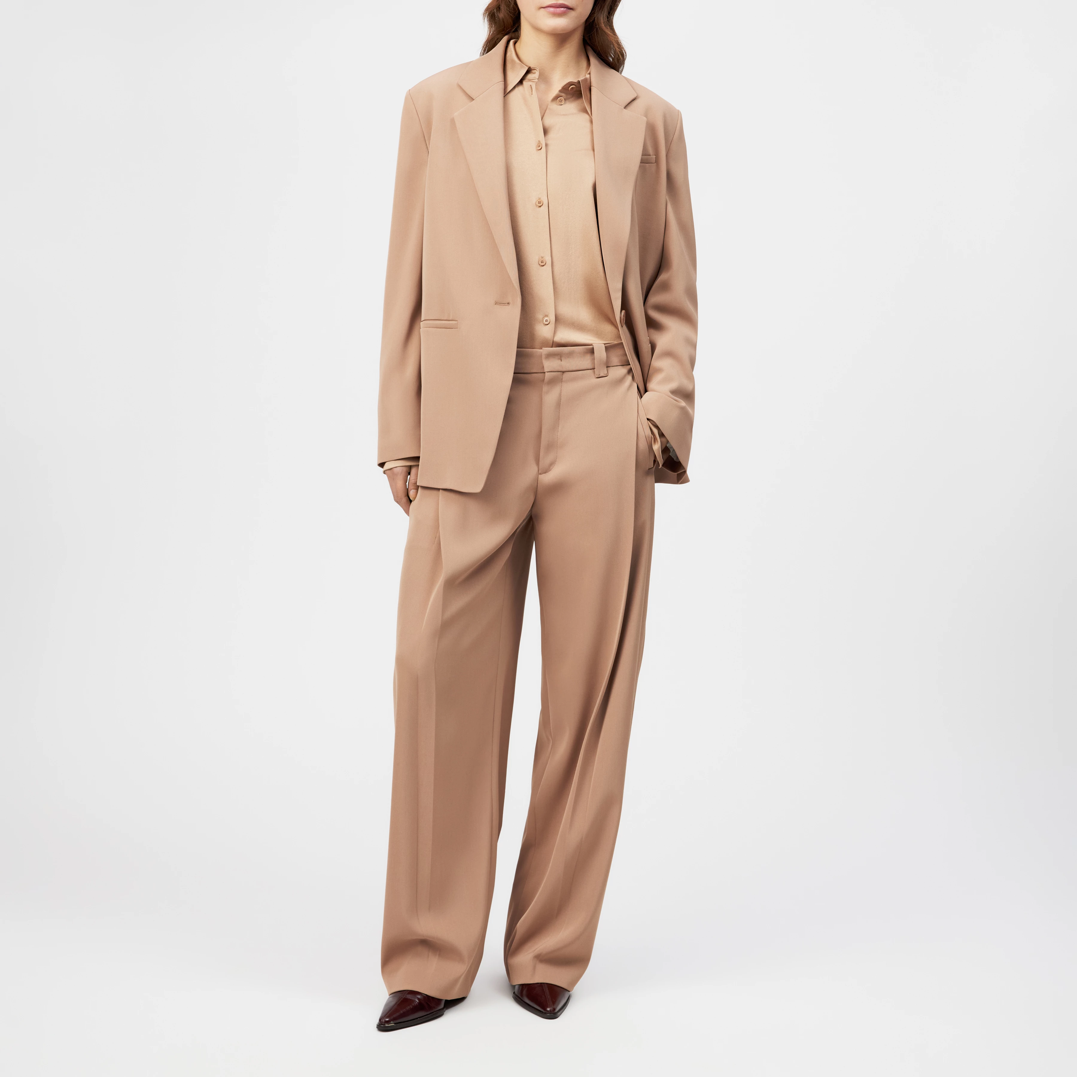 UNPACK - Hose in Techno-Twill - Damen - orange - Ganzkörper-Frontansicht