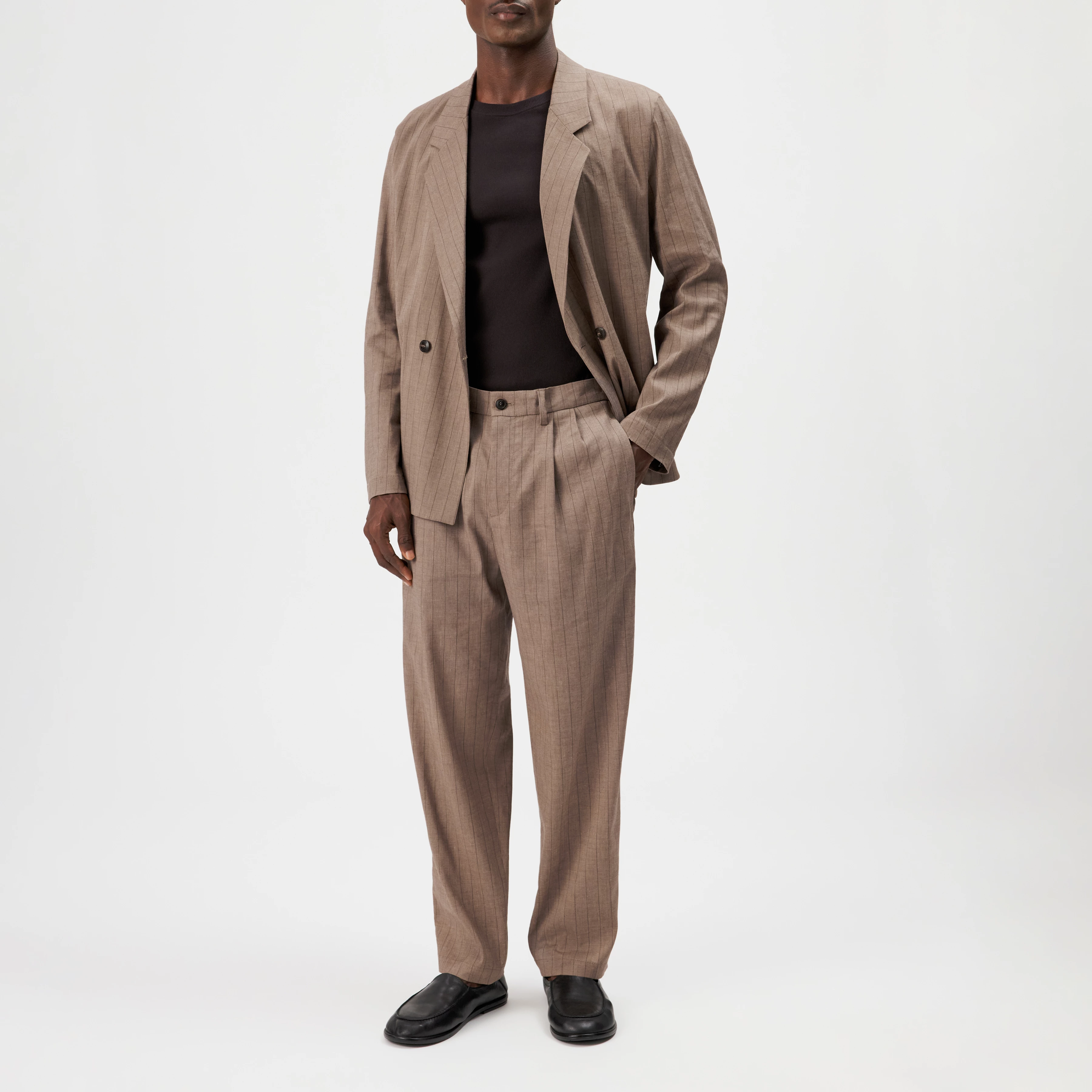 MALIGO - Veste croisée en mélange de viscose - men - marron - Ganzkörper-Frontansicht
