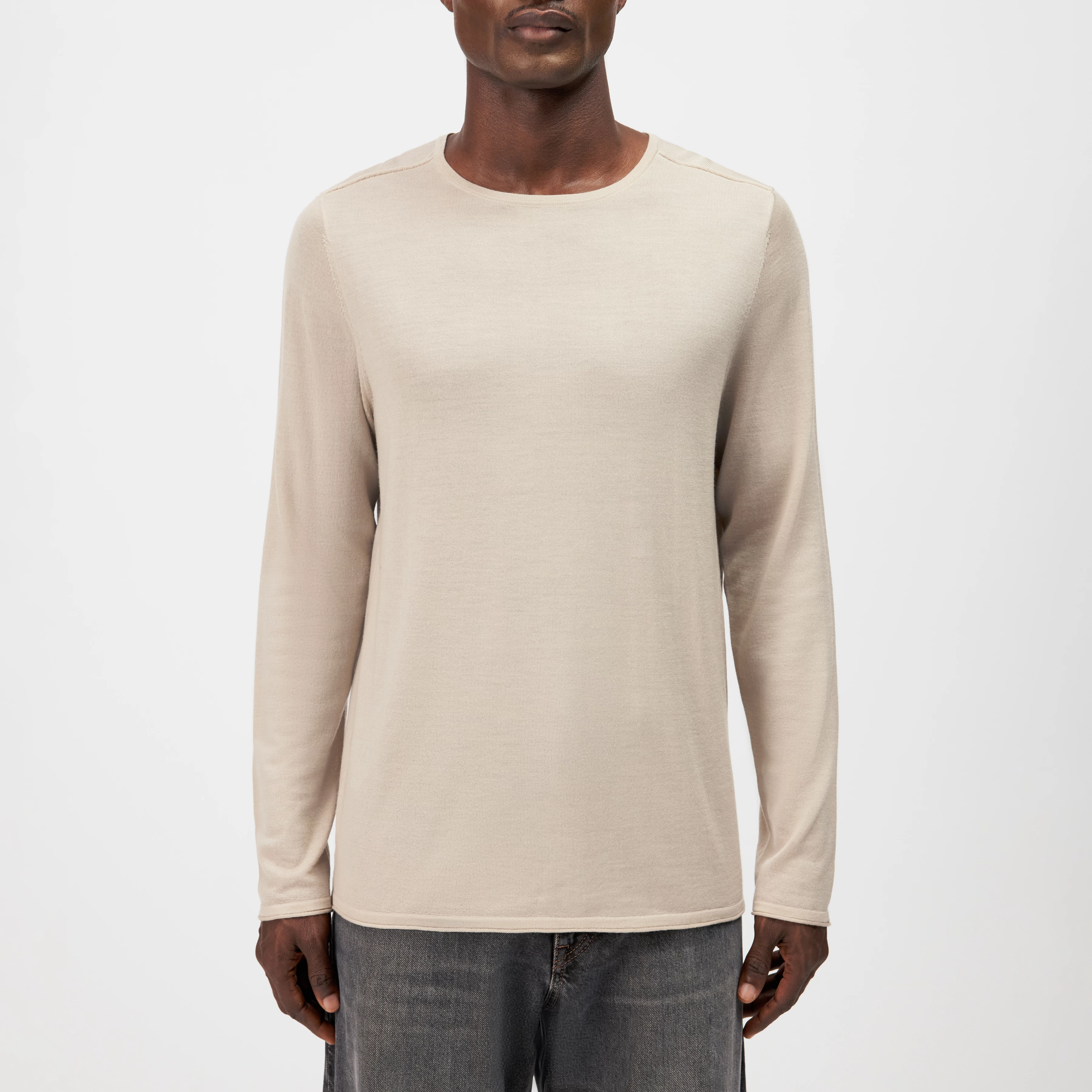 RIKONO - Fine merino wool knitted jumper - men - beige - Frontansicht