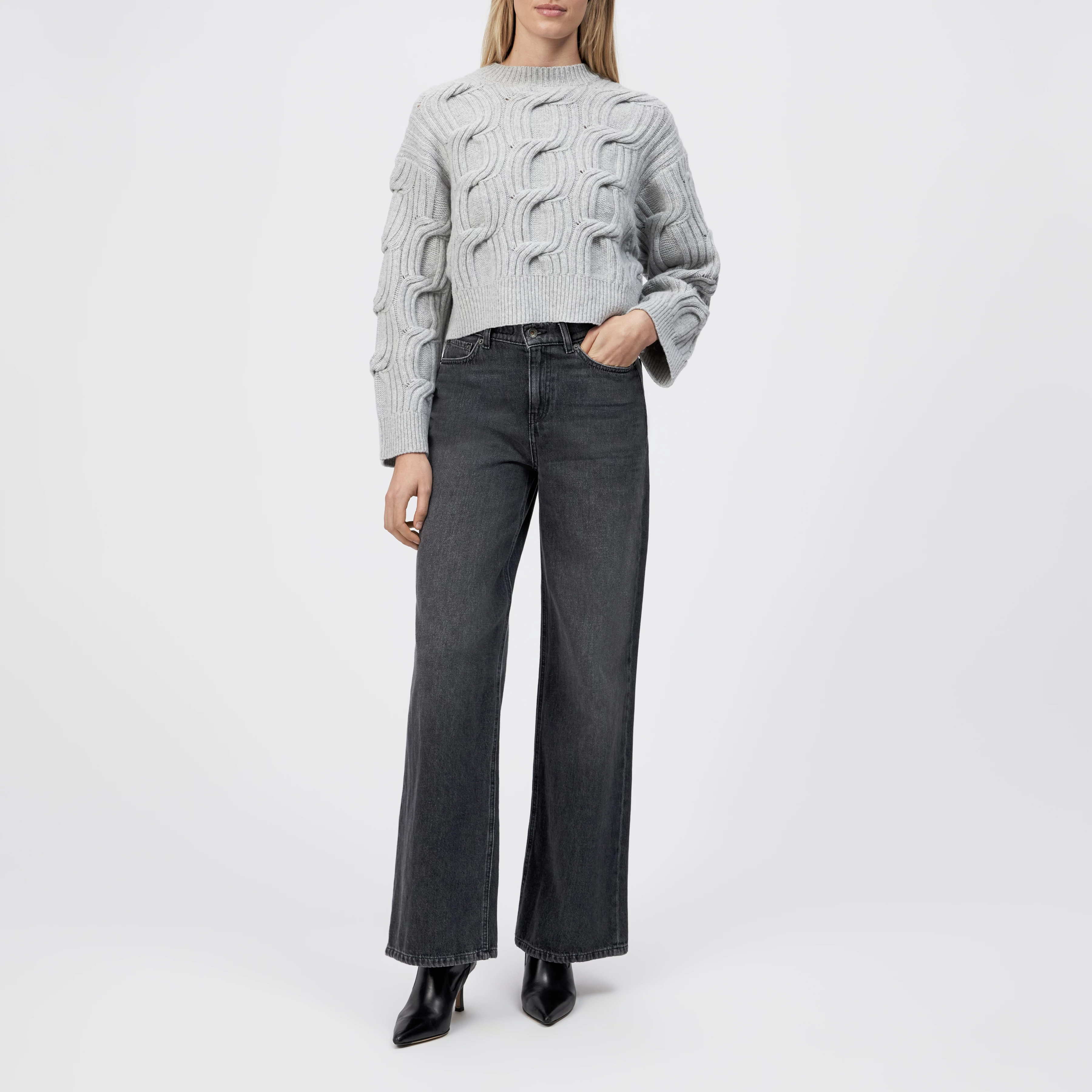 MALESE_2 - Cropped jumper in virgin wool - women - grey - Ganzkörper-Frontansicht