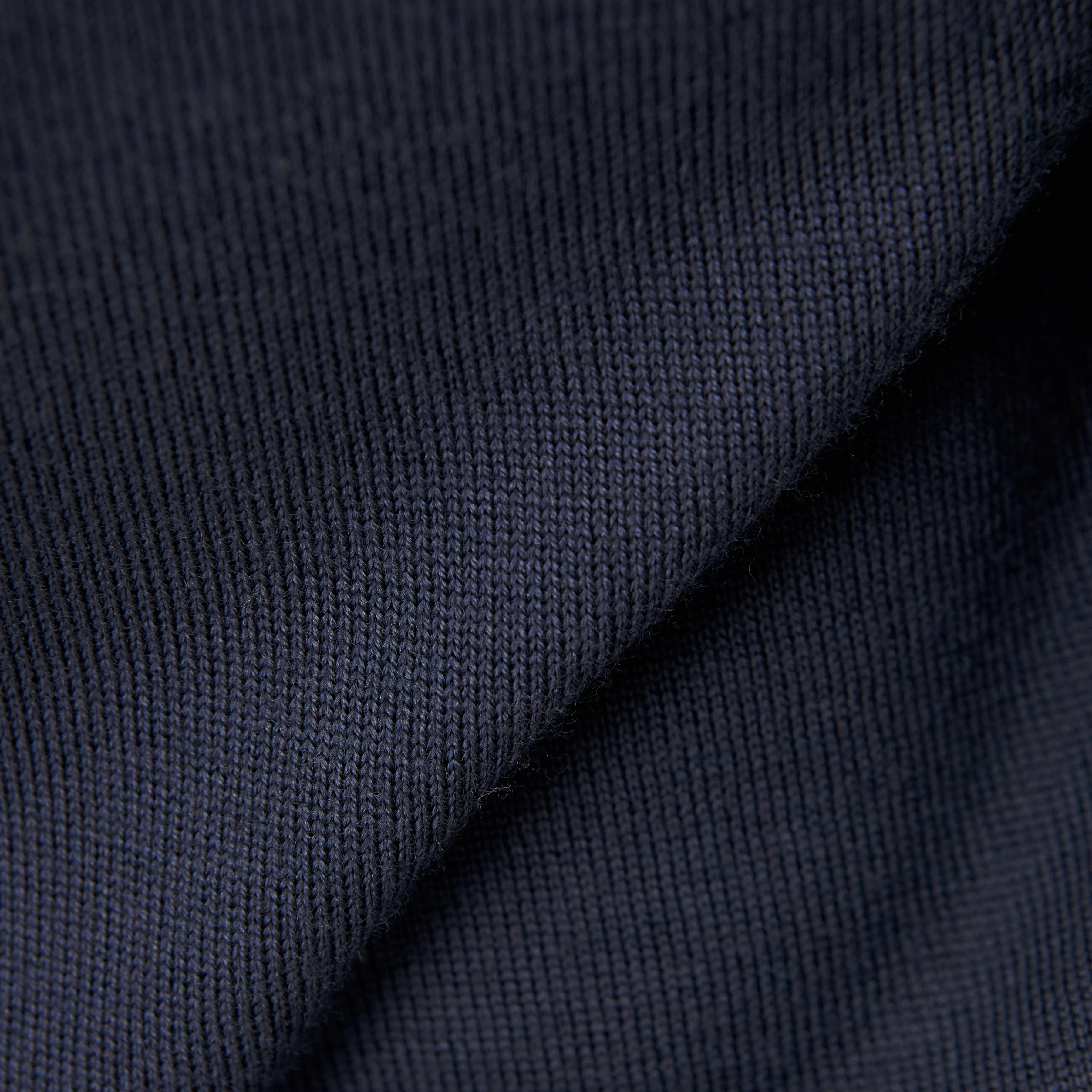 JOEY - Turtleneck jumper in 100% merino wool - men - blue - Materialbild (B2C)