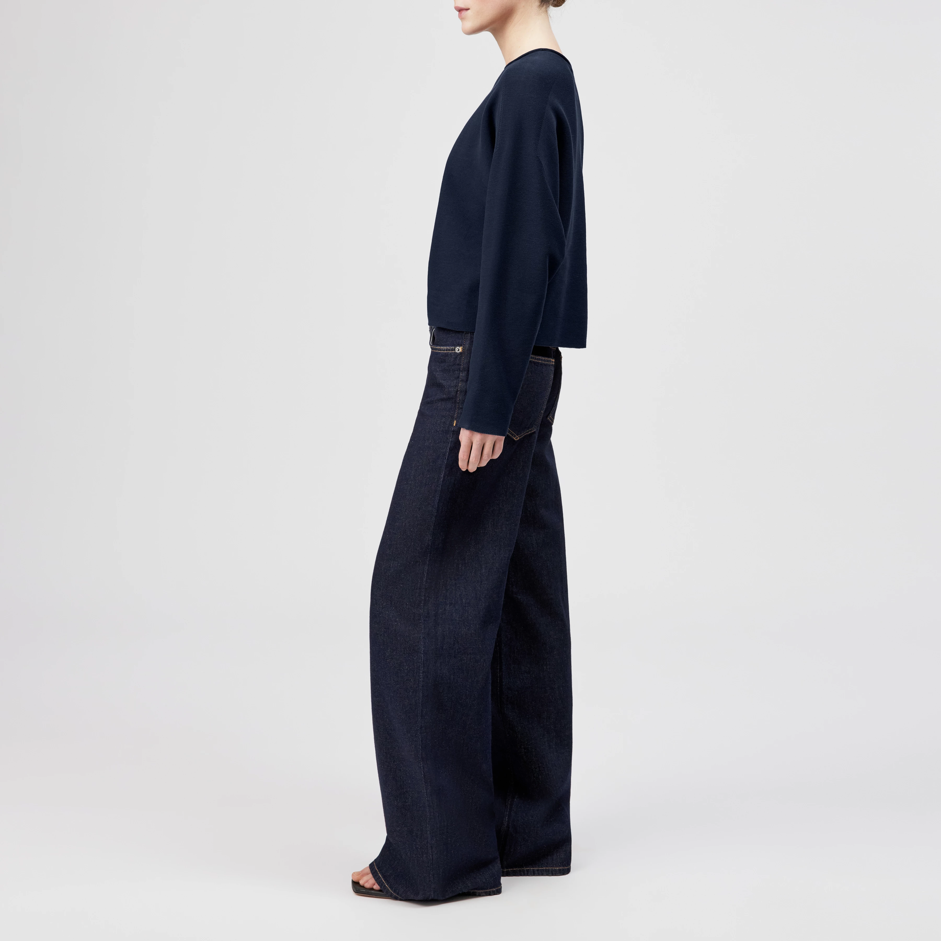 MEAMI - Cropped egg-shape pullover in pure cotton - women - blue - Seitenansicht