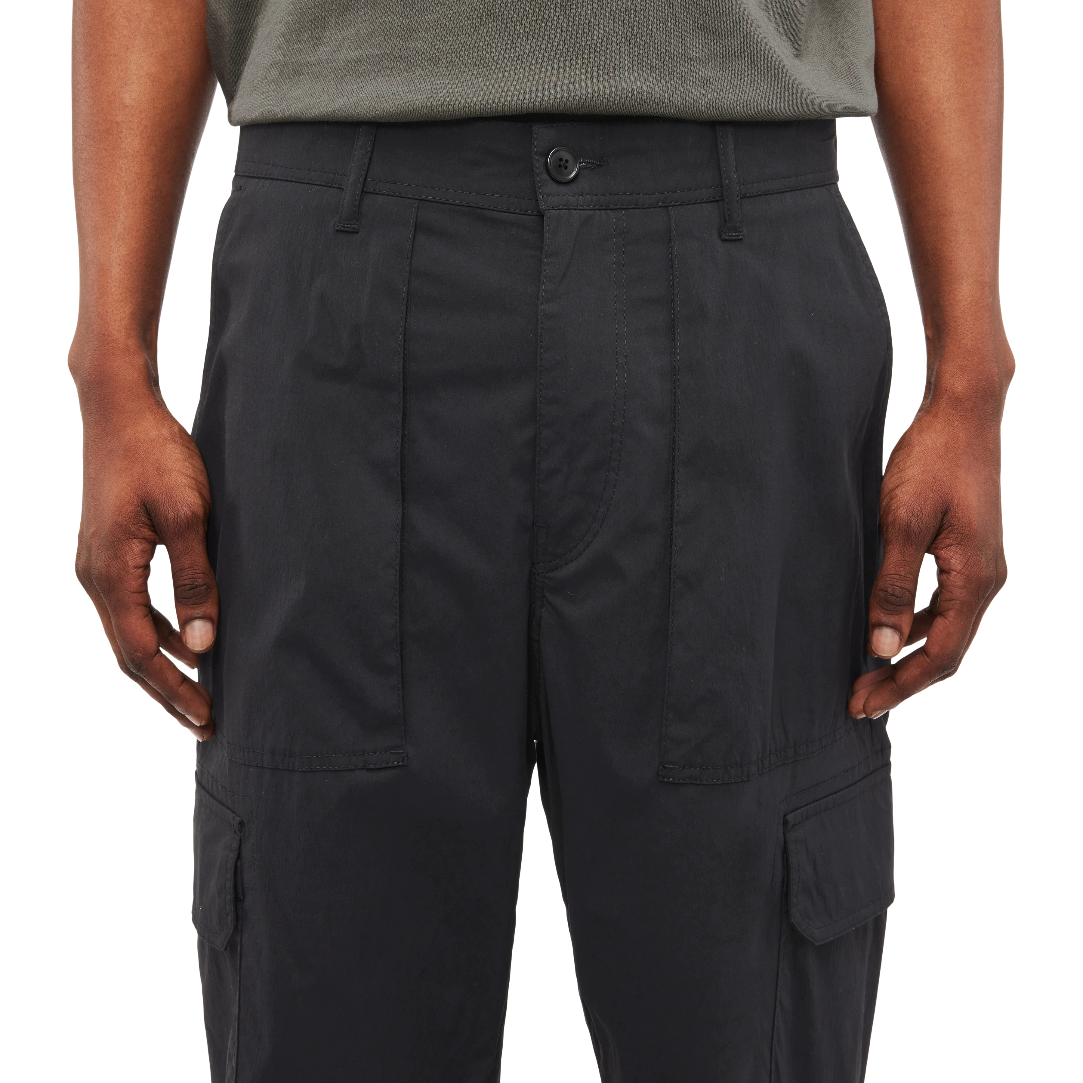 JAPENO - Pantalon cargo en nylon - men - noir - Detailansicht am Model