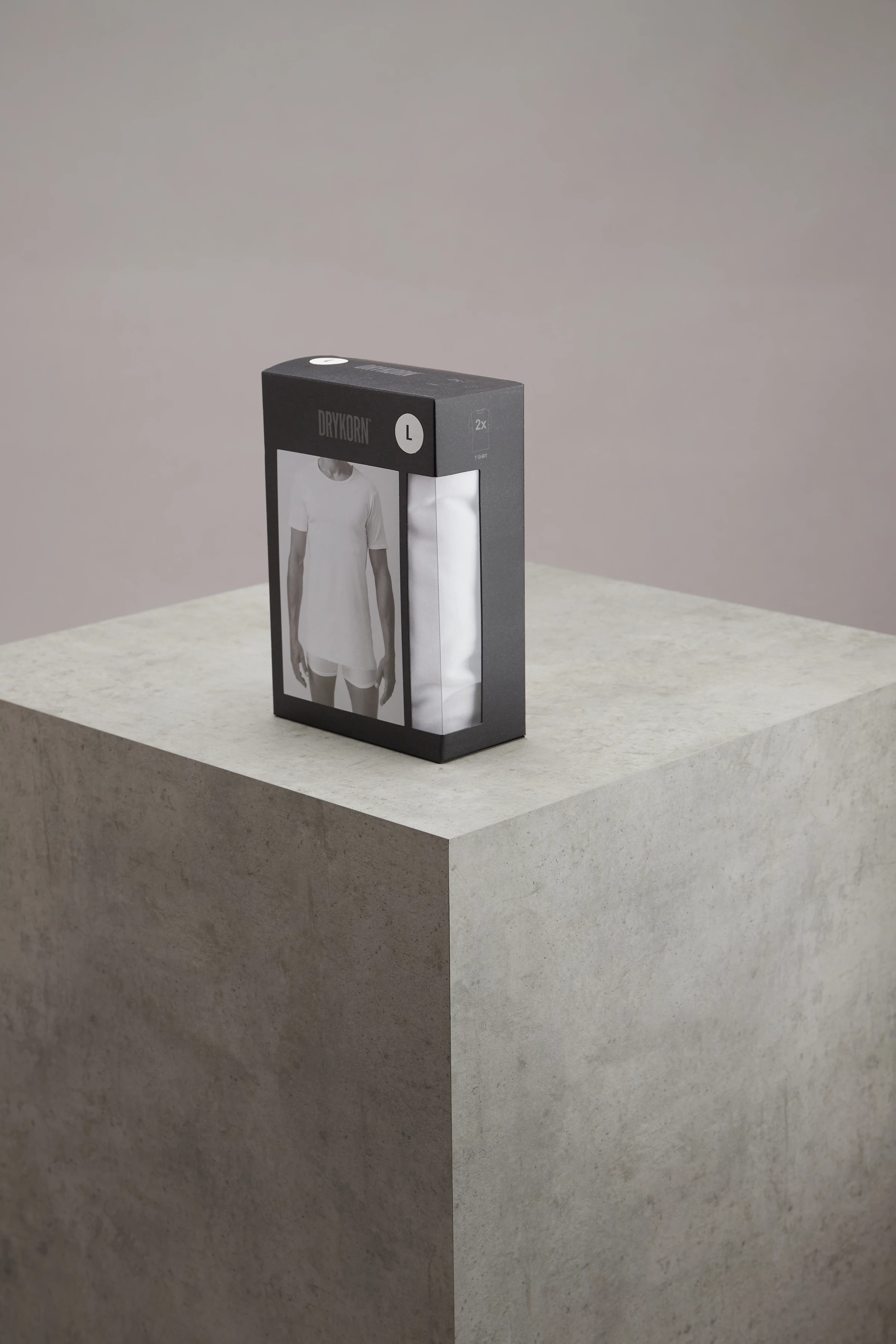 CADAN_2 - 2-pack Basic T-shirt - men - hvid - Detailansicht am Model