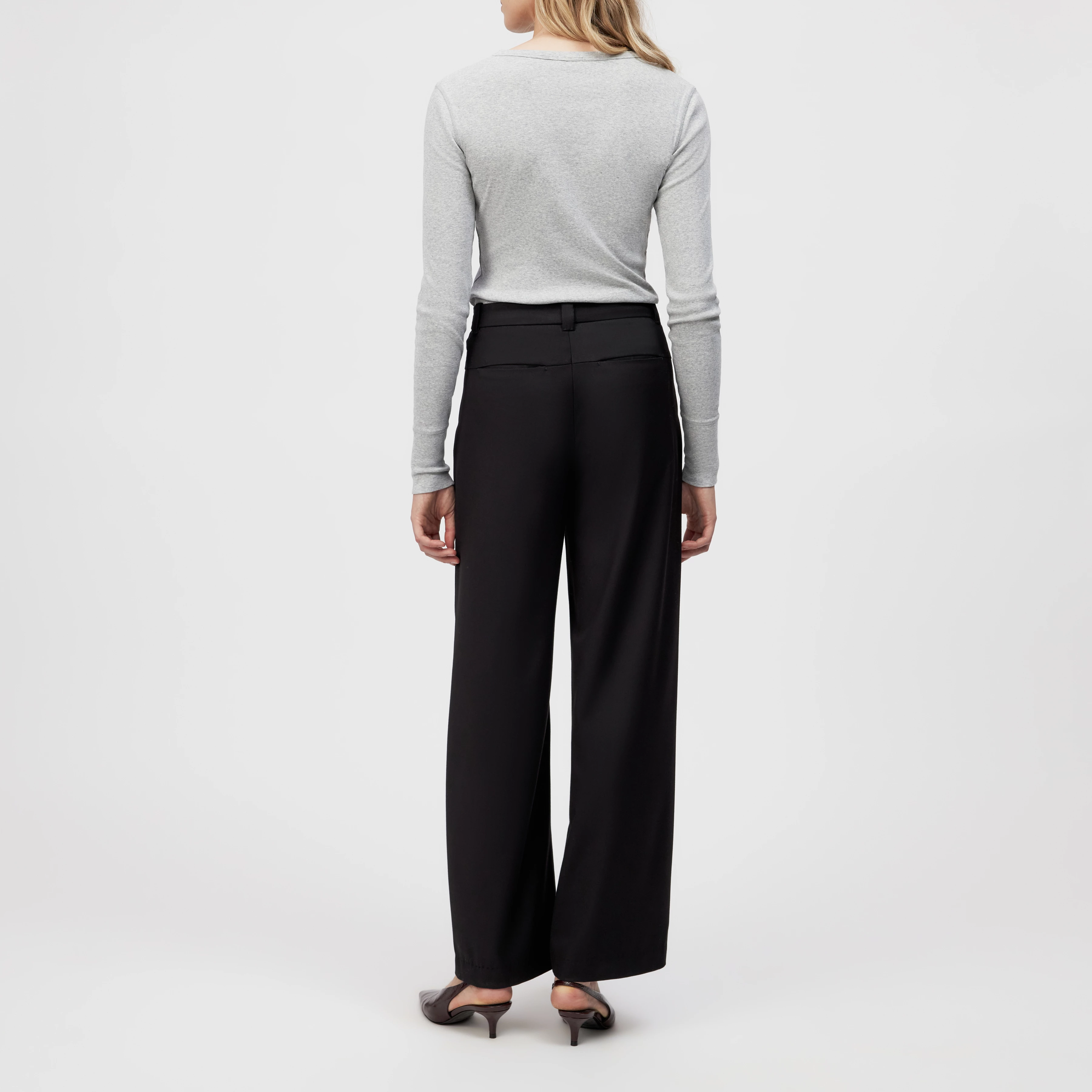 CRAWL - Bundfaltenhose in softem Flanell - Damen - schwarz - Rückansicht