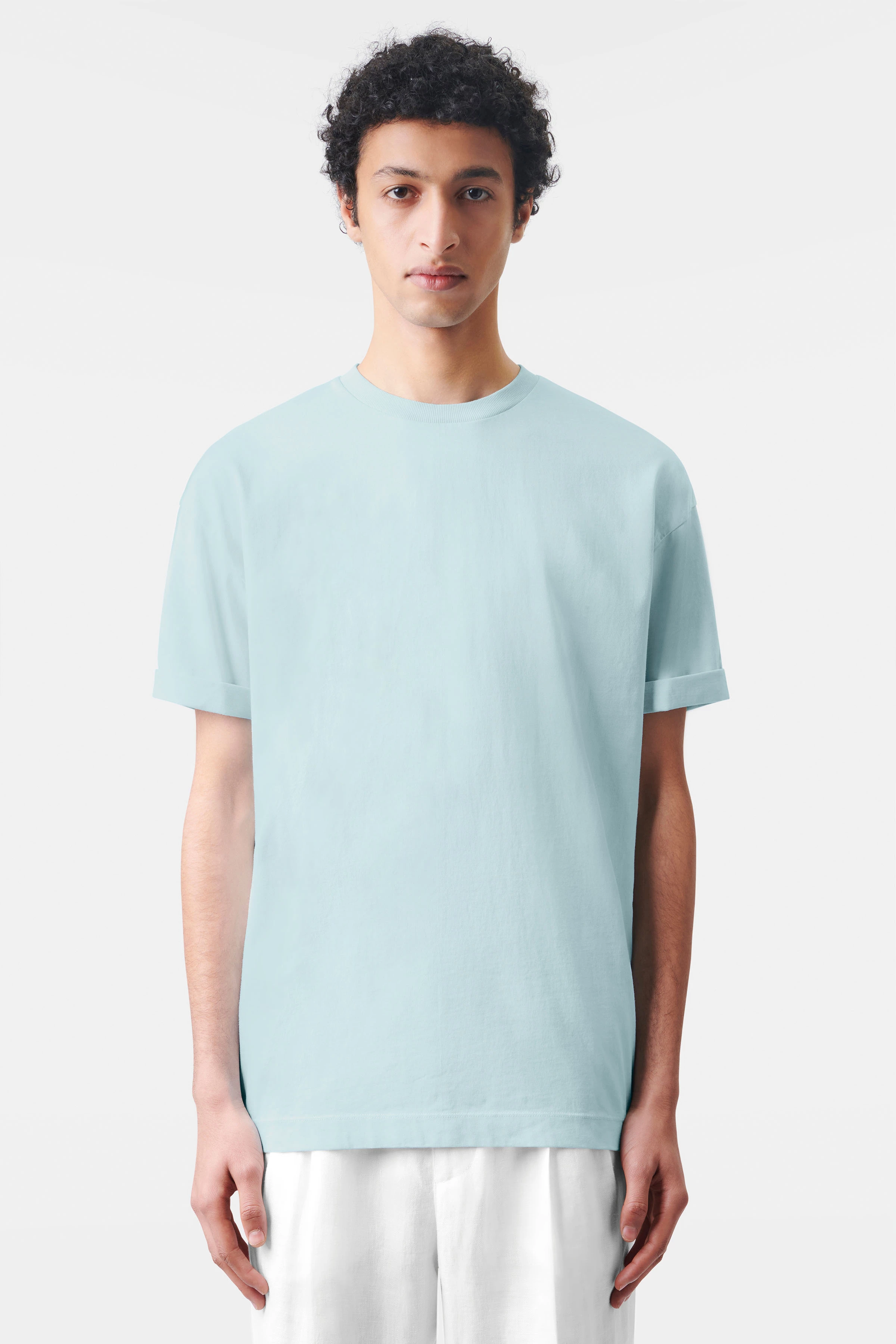THILO - relaxed fit t-shirt in pure cotton with natural dye - men - green - Frontansicht