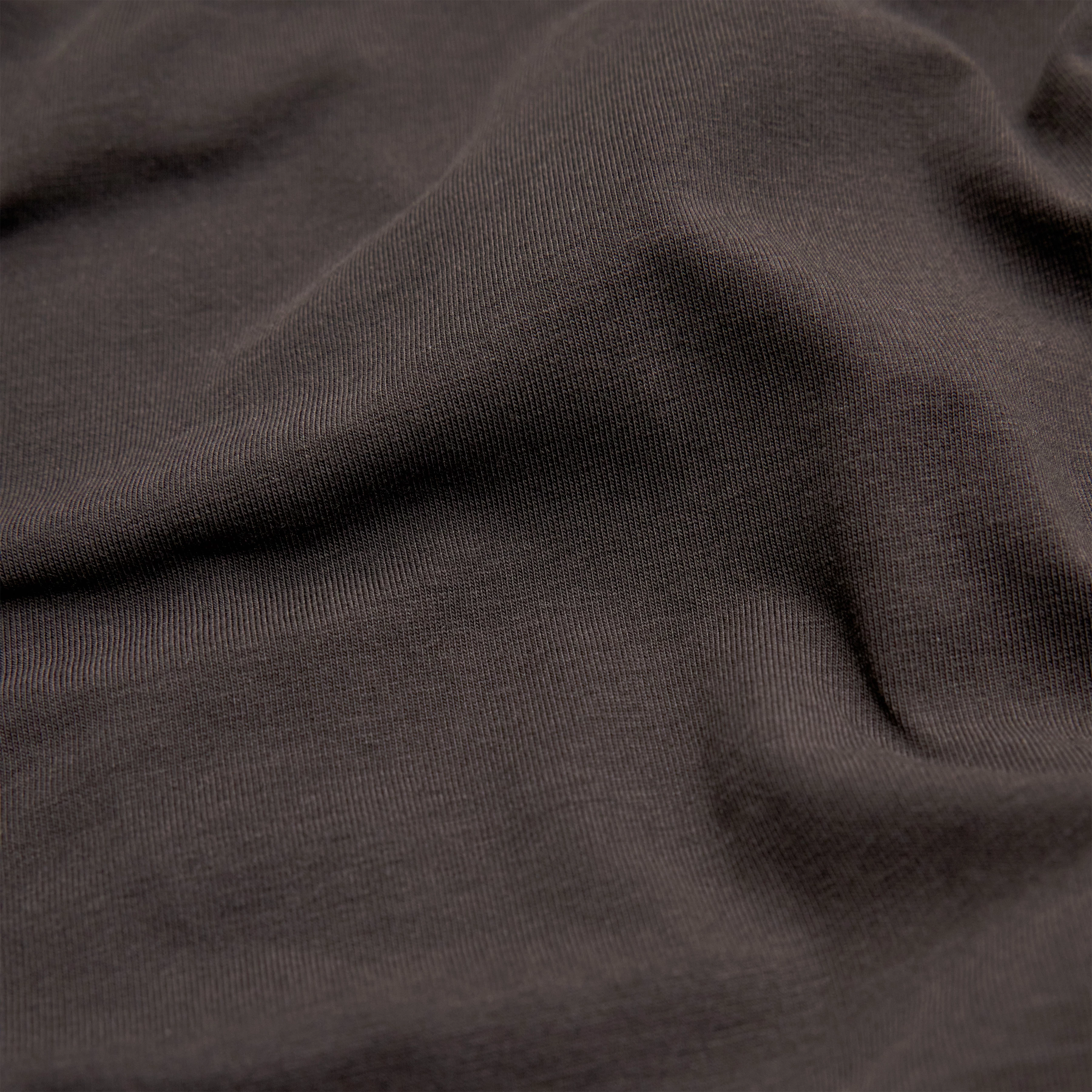 ANTON - Fitted T-Shirt in Baumwolle - Herren - braun - Materialbild (B2C)