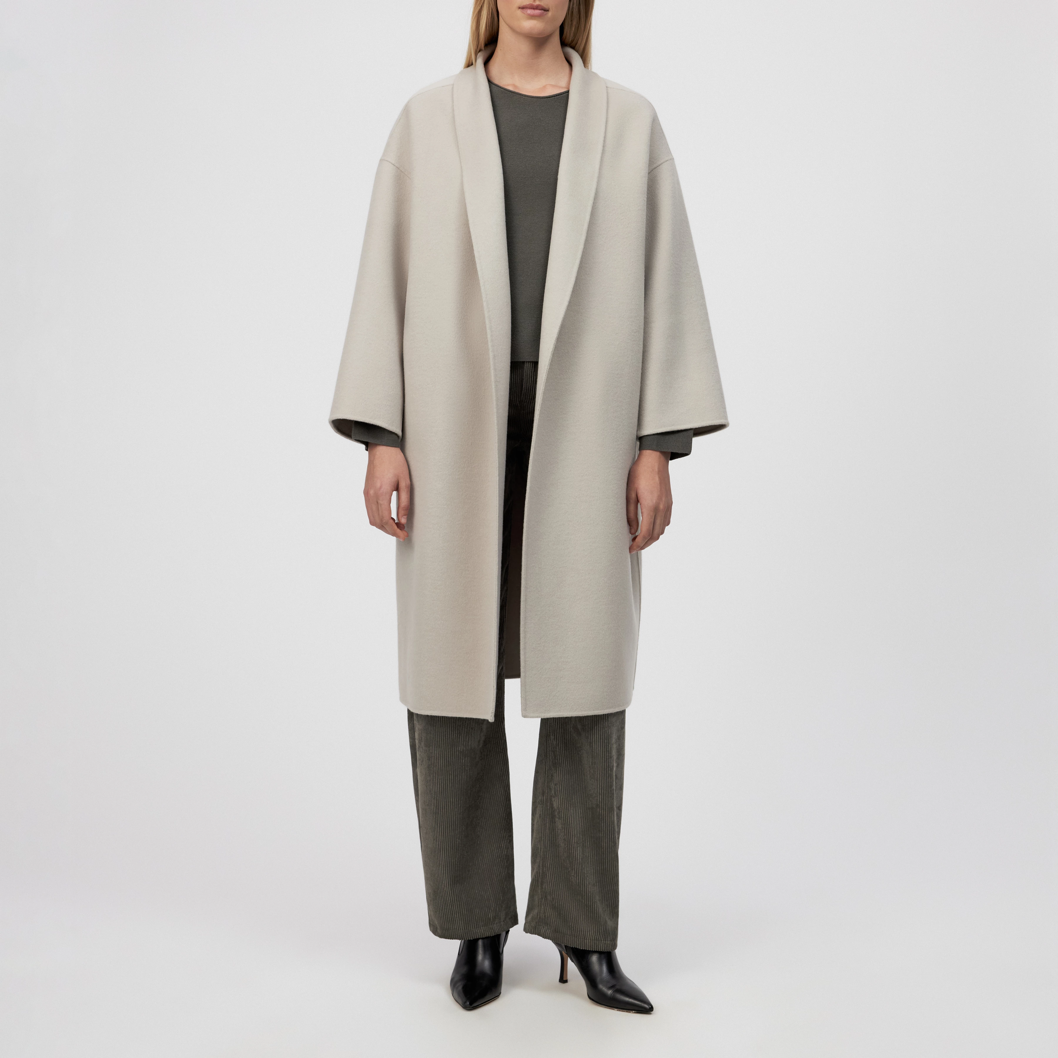 BAUPREY - Double-faced coat - women - beige - Frontansicht