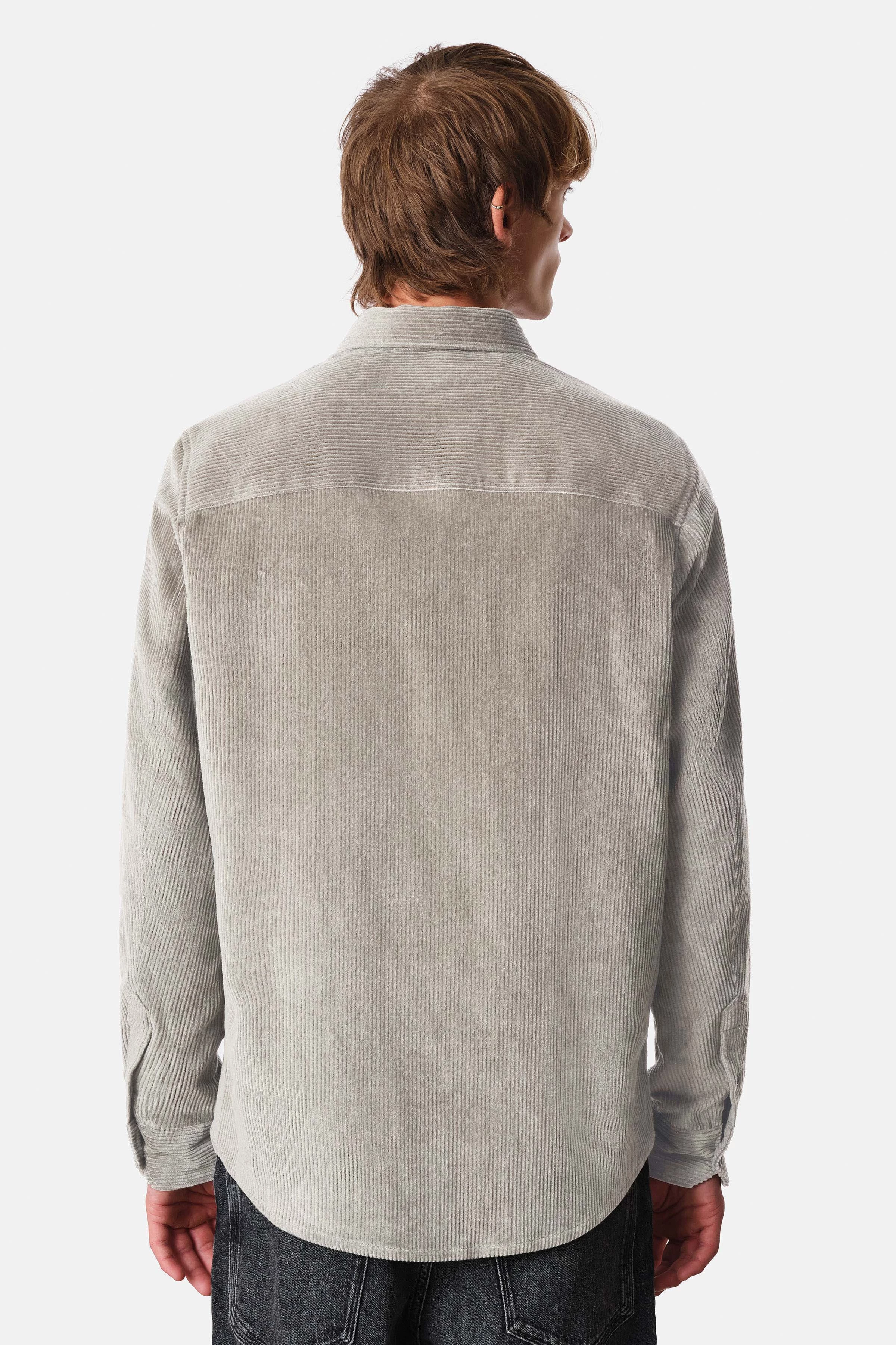 LIET - Button Down Hemd aus Cord - Herren - braun - Rückansicht