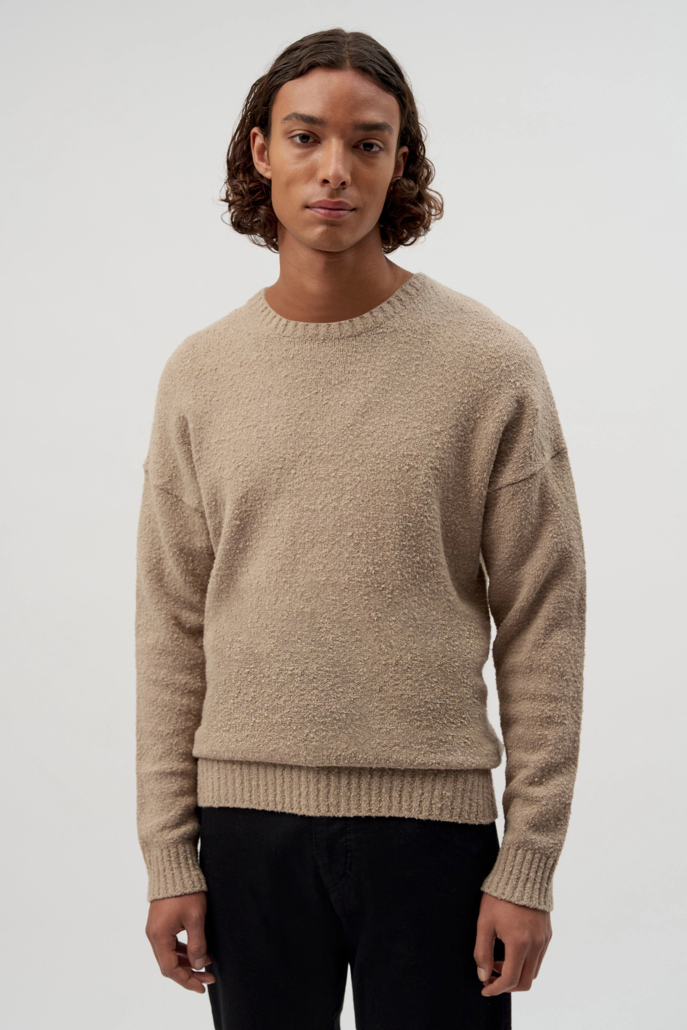 FREDDY - Oversized Pulli in Boucle-Optik - Herren - braun - Frontansicht