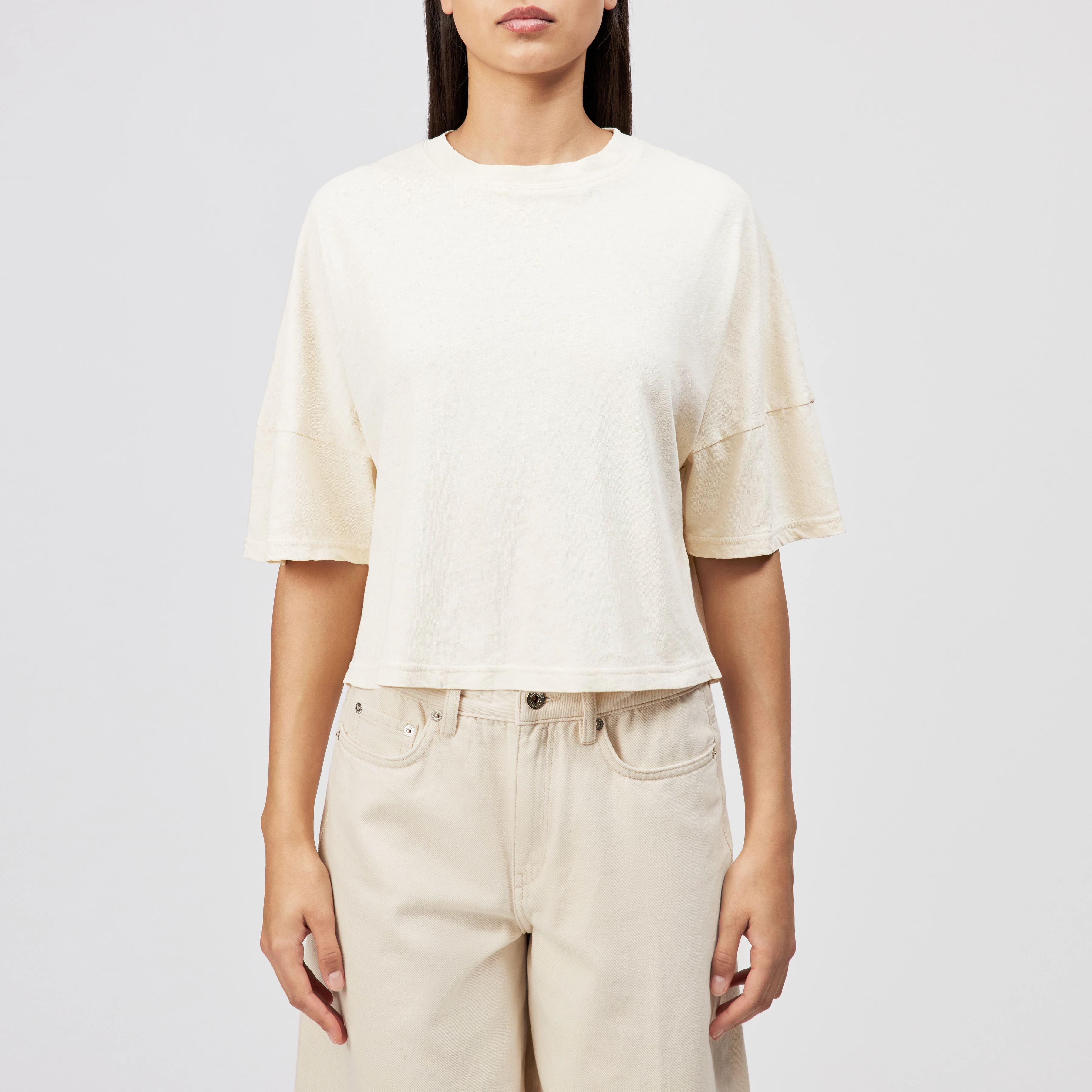 FIONNA - T-shirt with flounce in linen-cotton blend - women - off white - Frontansicht