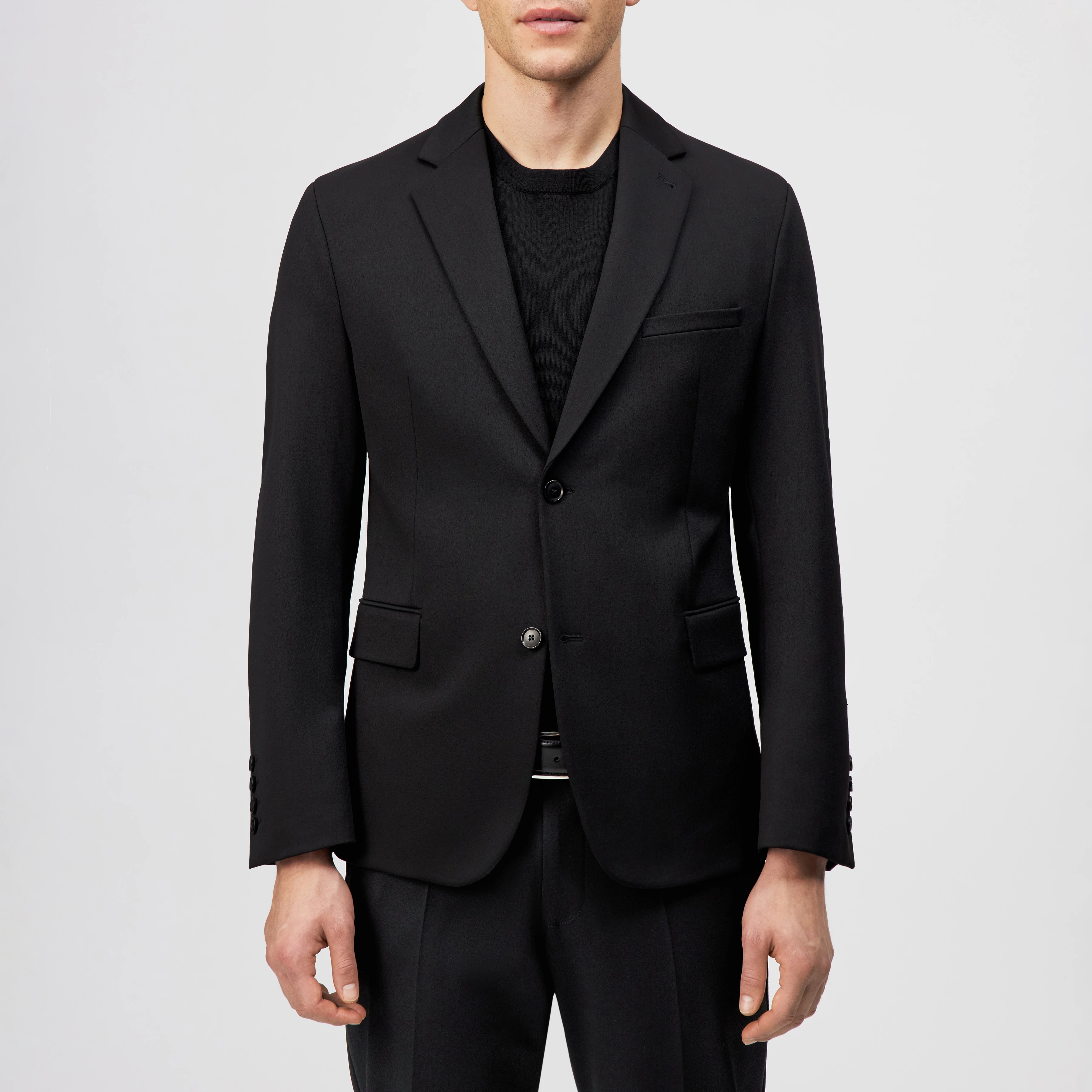 YAMES - Veste ajustée en tissu technique - men - noir - Frontansicht