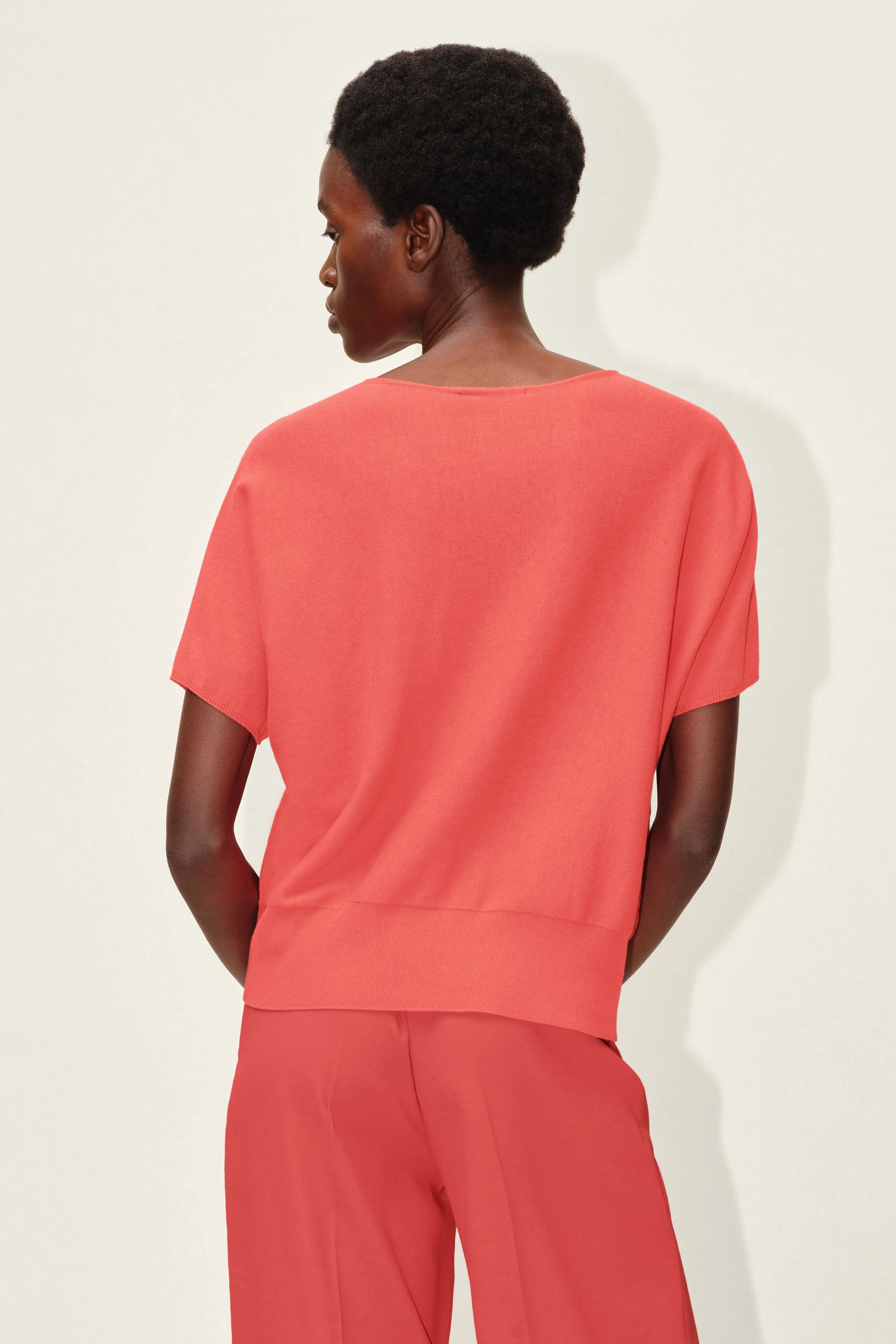 SOMELI - Strick-T-Shirt aus Baumwoll-Crêpe - Damen - orange - Rückansicht