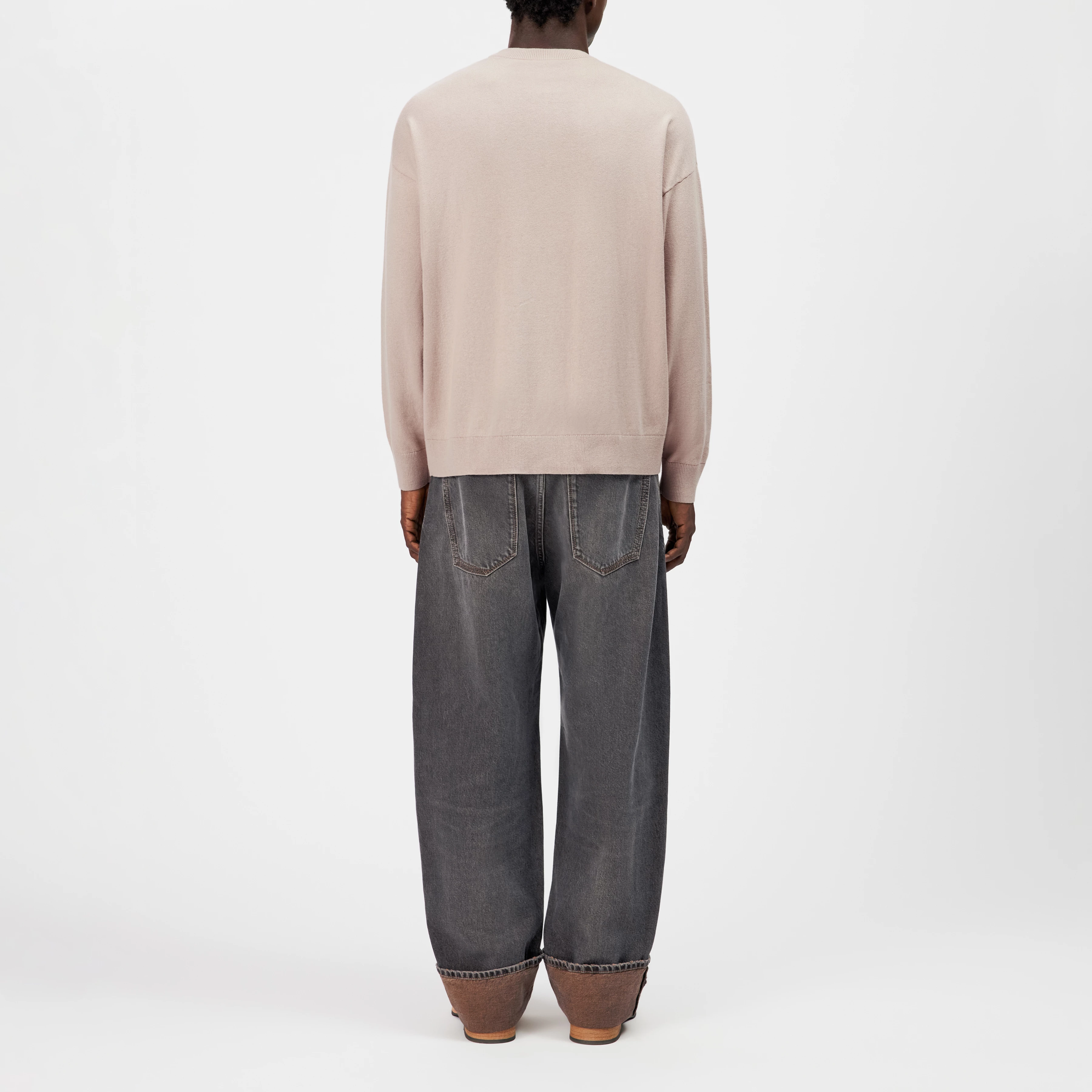 VALDRIK - Crew neck boxy fit jumper - men - beige - Rückansicht
