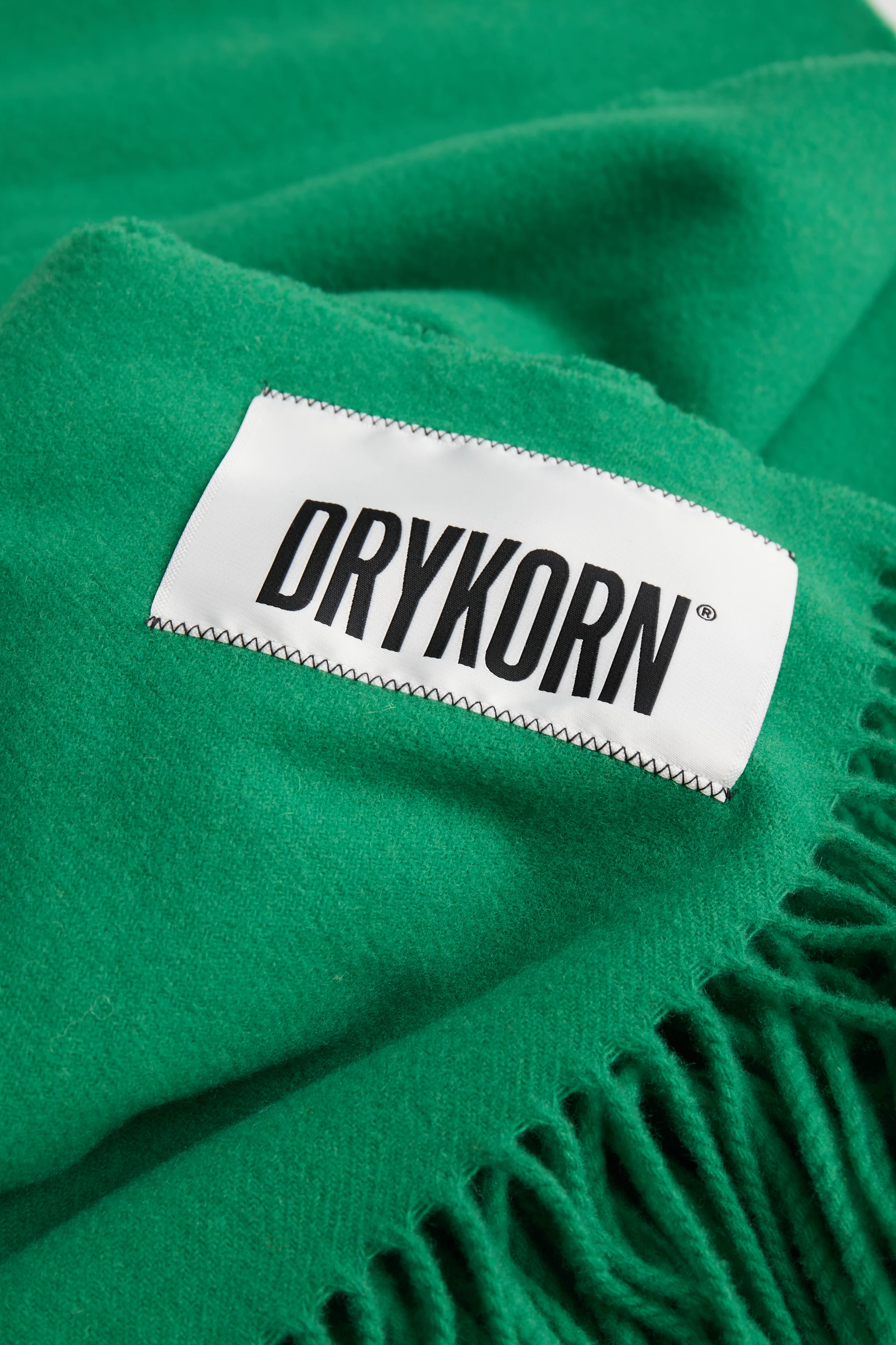 GAZE - scarf in pure wool - unisex - green - Freisteller Rückansicht