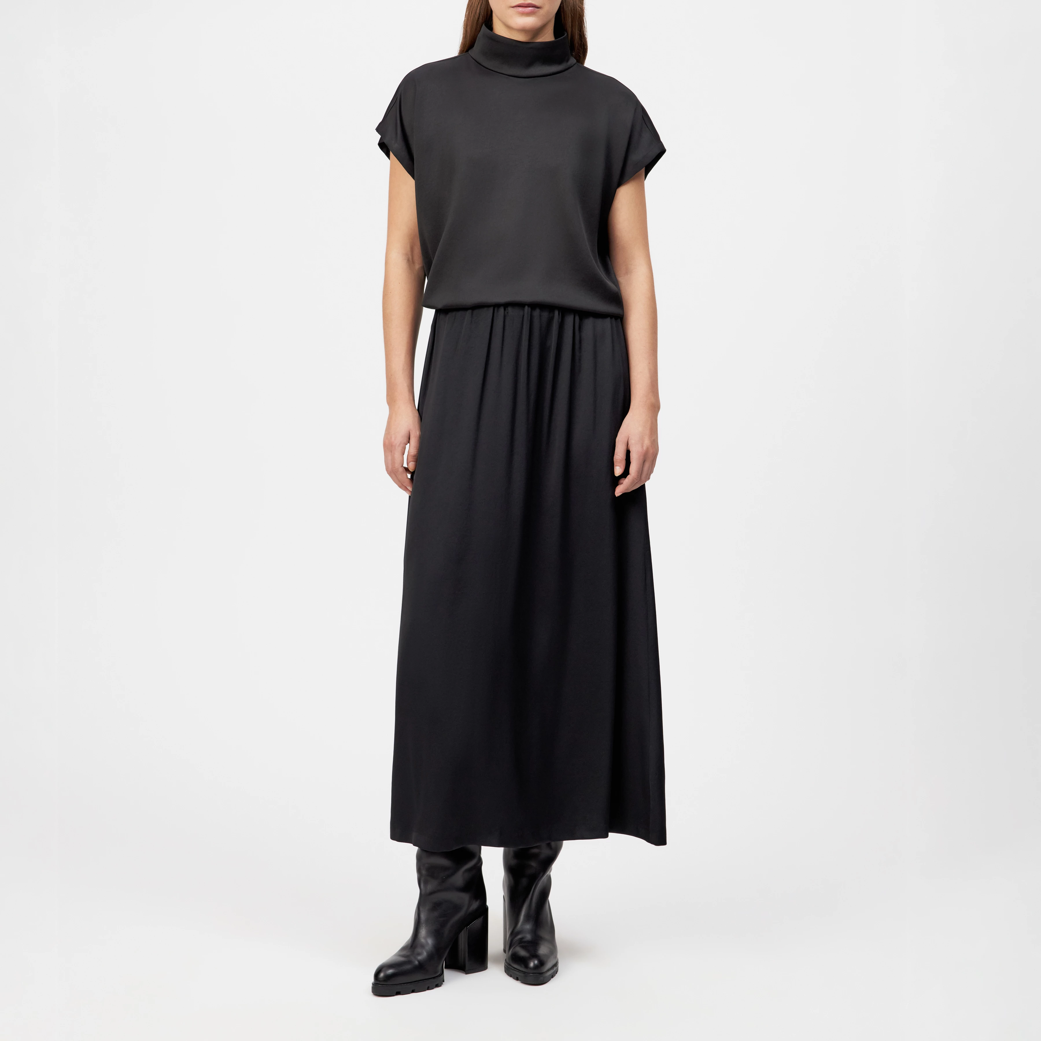 IDONEA - Midirock mit elastischem Bund in Satin - Damen - schwarz - Ganzkörper-Frontansicht