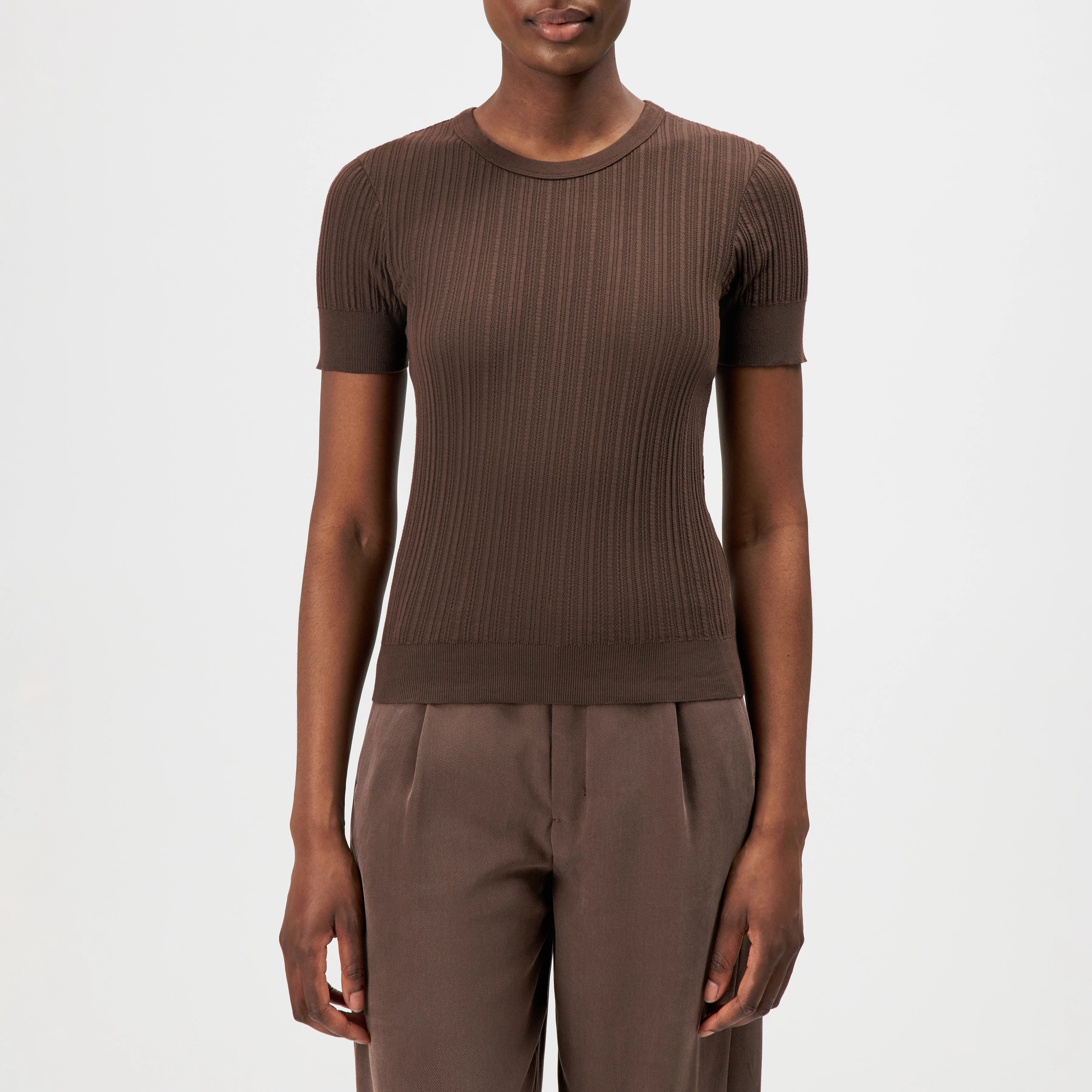 KOALY - Slim-fit T-shirt with openwork design - women - brown - Frontansicht