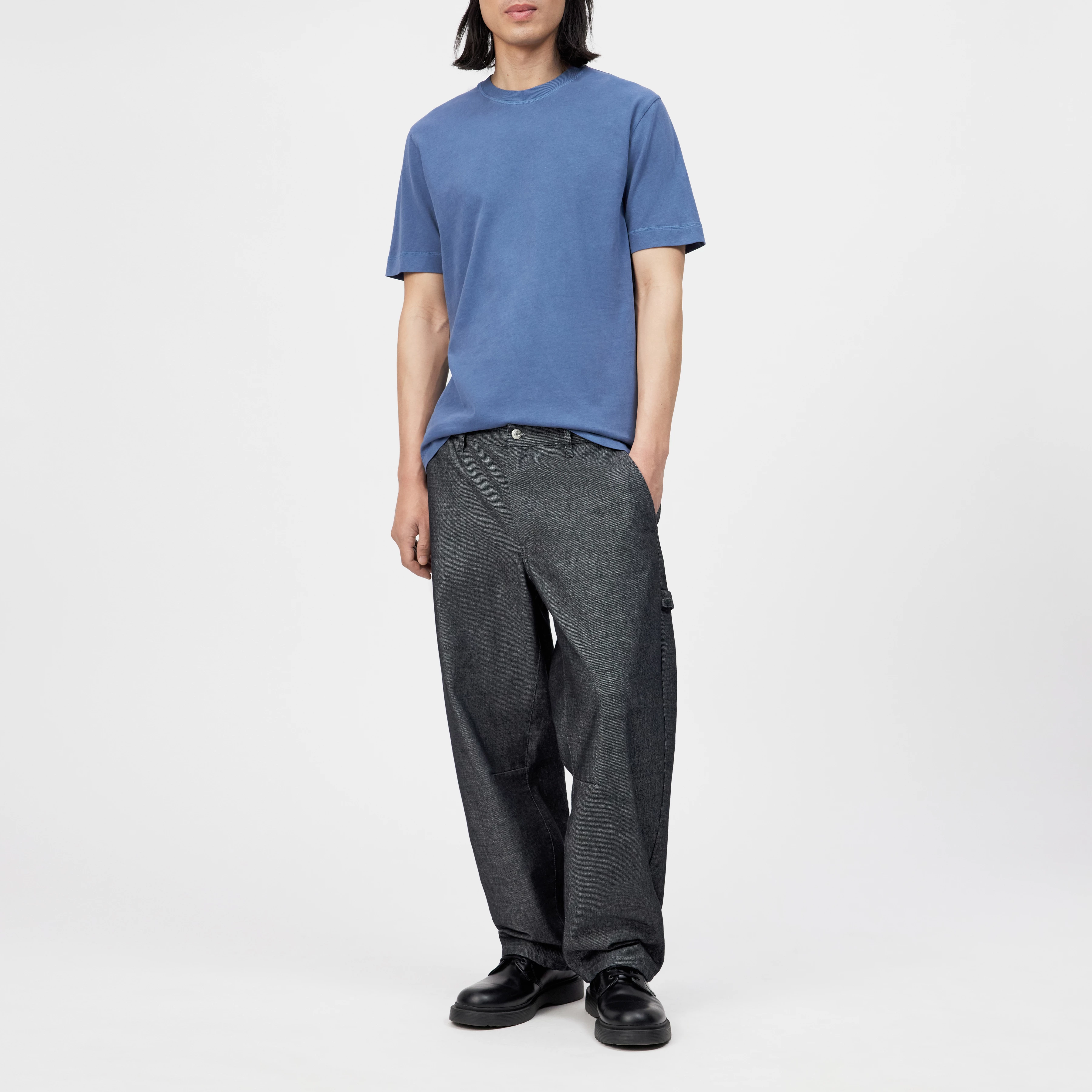 RAPHAEL - T-shirt in washed look - men - blue - Ganzkörper-Frontansicht