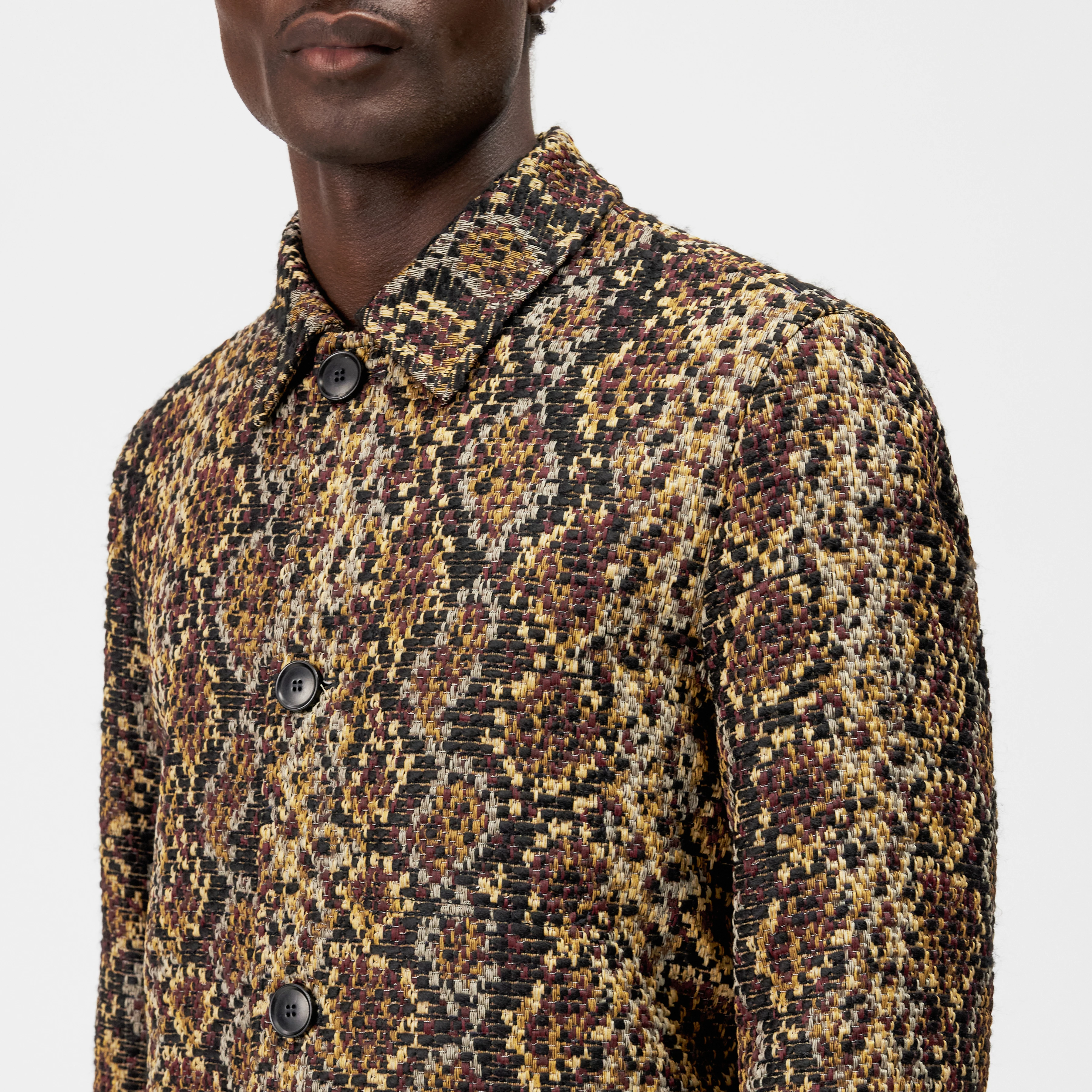 MAKONA - Jacquard pattern jacket - men - red - Detailansicht am Model
