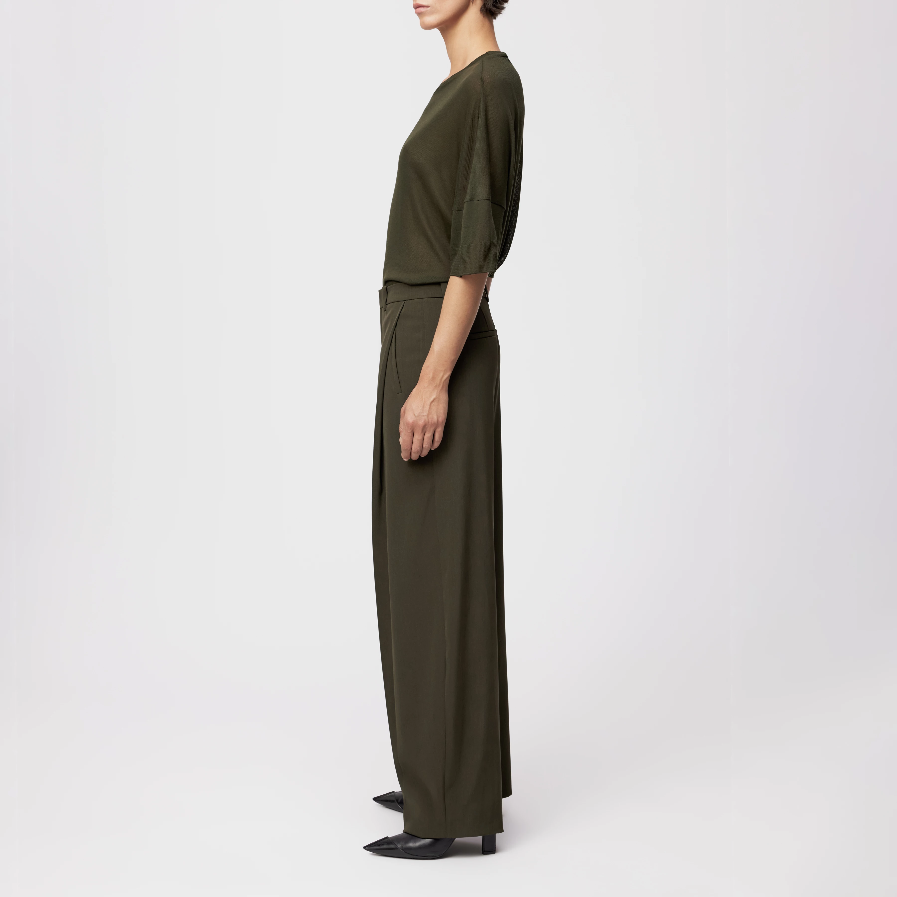 UNPACK - Hose in Techno-Twill - Damen - grün - Seitenansicht