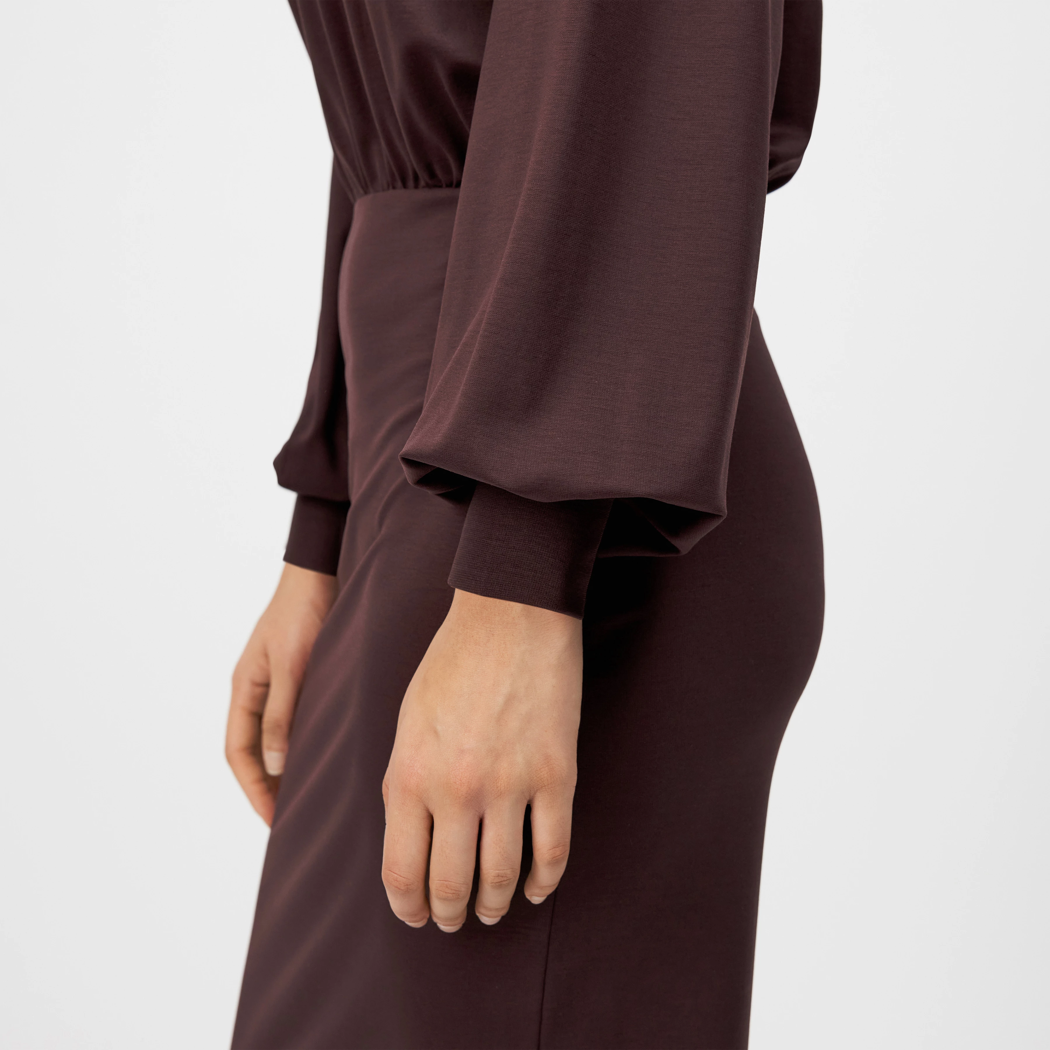 VILIAN - Kleid in Lyocell-Mix - Damen - rot - Detailansicht am Model